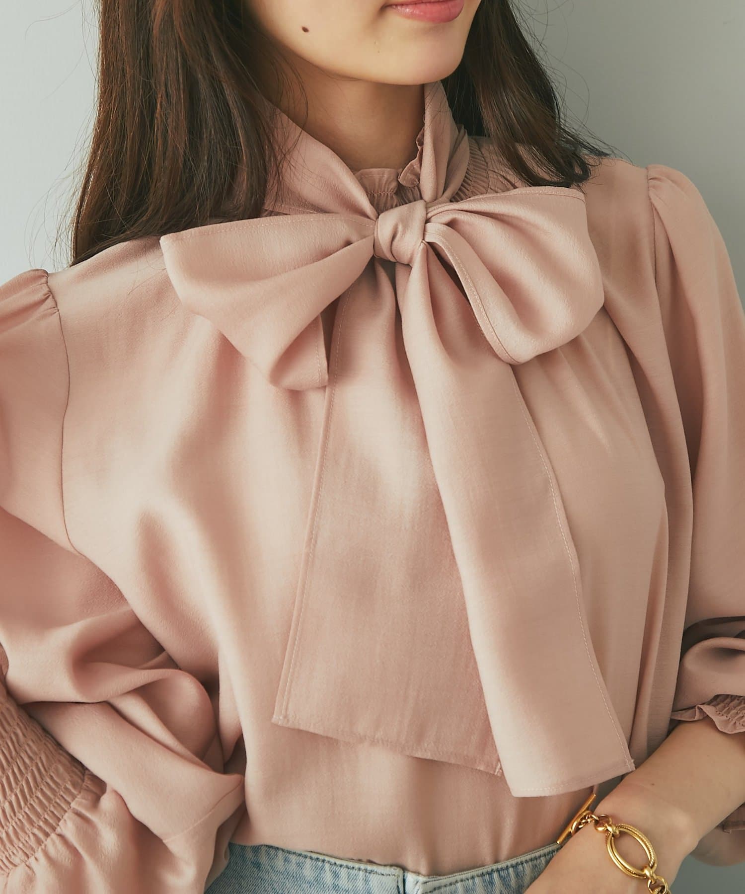 La boutique BonBon(ラブティックボンボン) ボウタイシャーリングギャザーブラウス