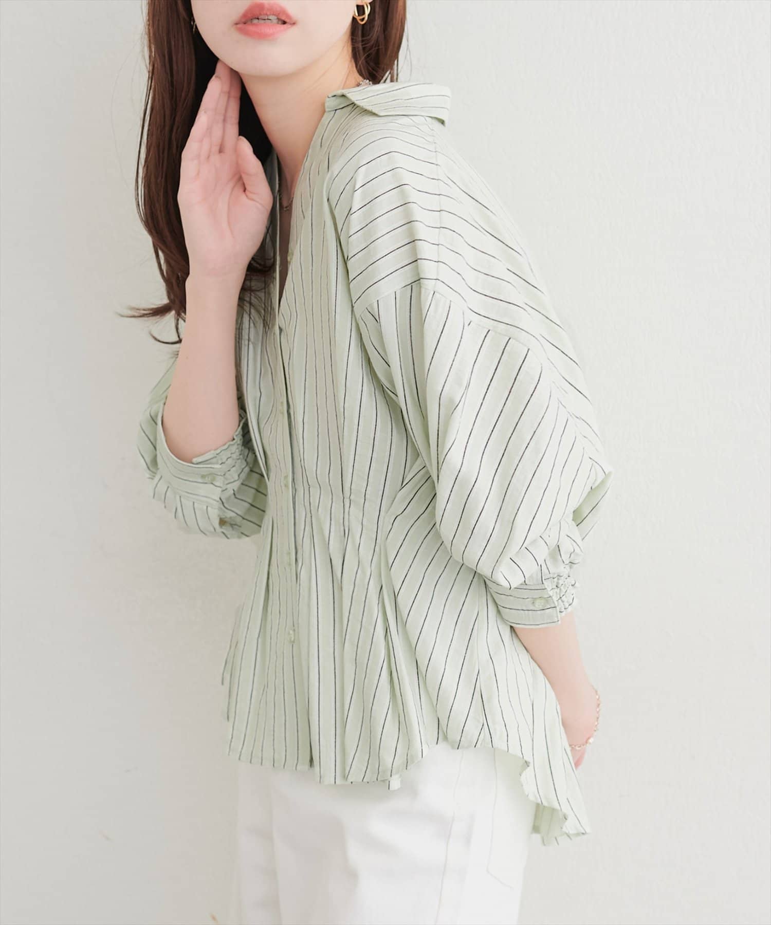 natural couture(ナチュラルクチュール) ストライプタックブラウス