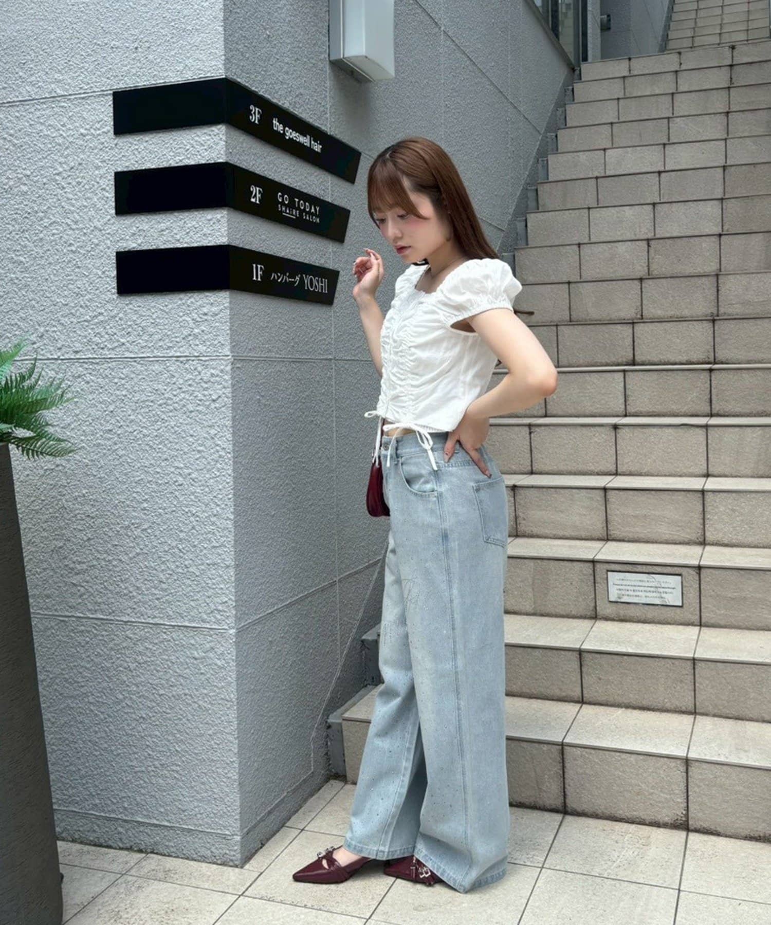 NICE CLAUP / OLIVE des OLIVE OUTLET(ナイスクラップ  / オリーブ デ オリーブ アウトレット) 【continuer】キラキラロゴバギーデニムパンツ