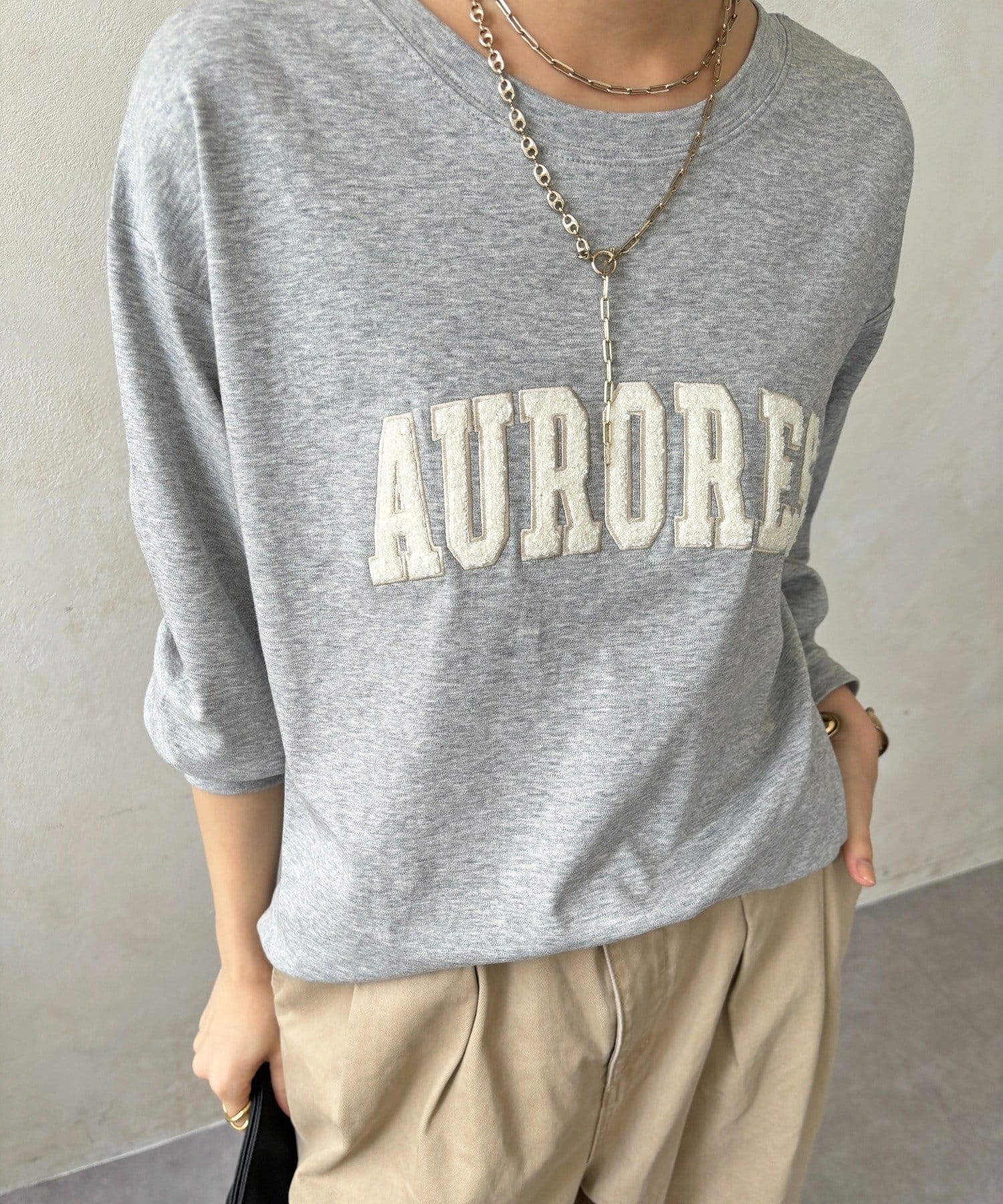 DOUDOU(ドゥドゥ) AURORESサガラ刺繍ロゴロンTEE