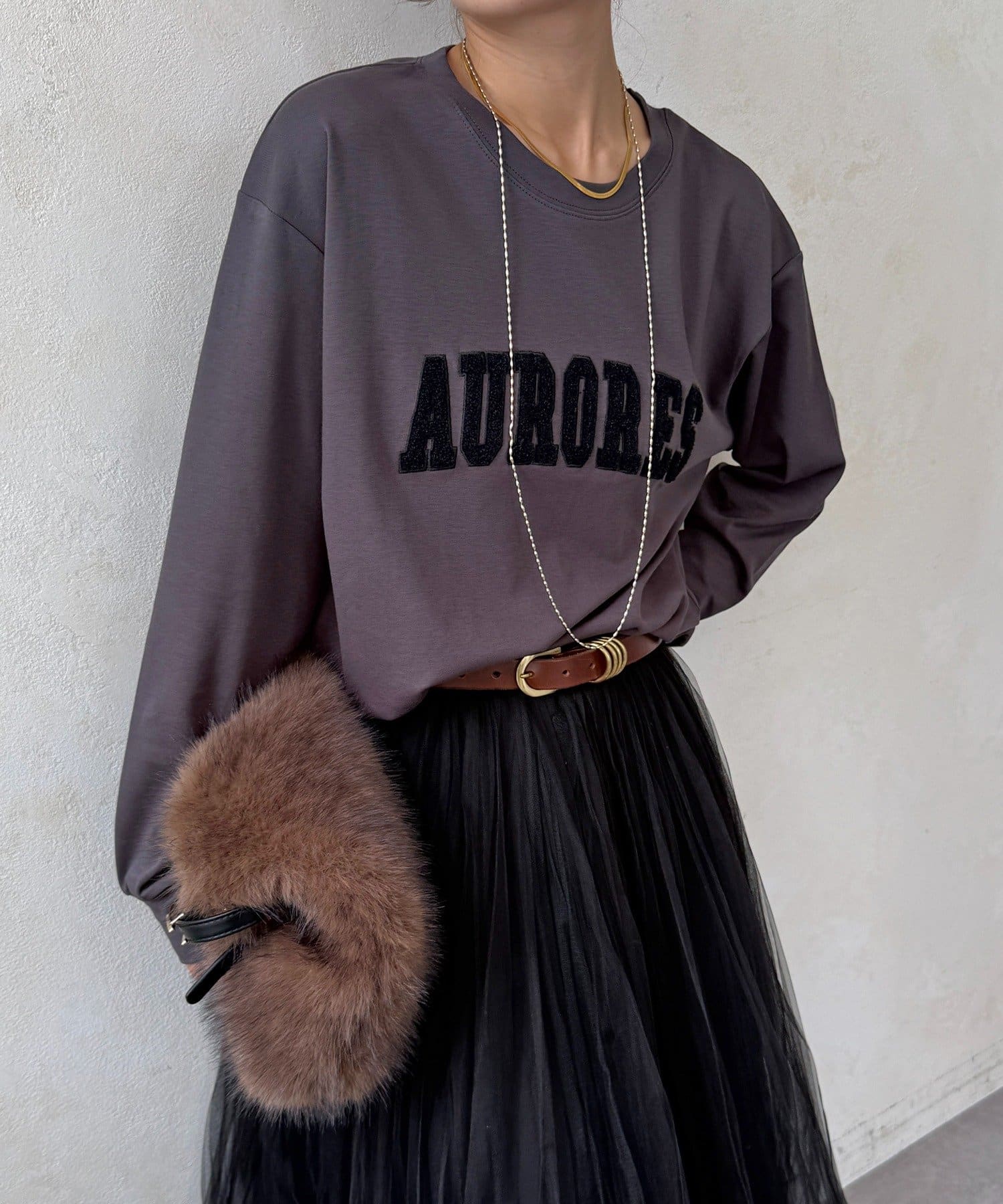 DOUDOU(ドゥドゥ) AURORESサガラ刺繍ロゴロンTEE