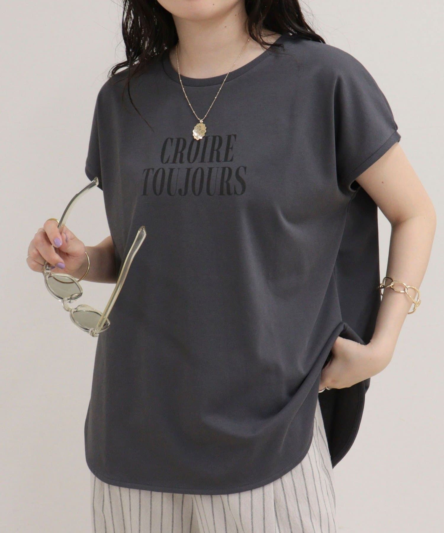FREDY & GLOSTER(フレディ アンド グロスター) 【UVカット/接触冷感】フレンチロゴＴシャツ