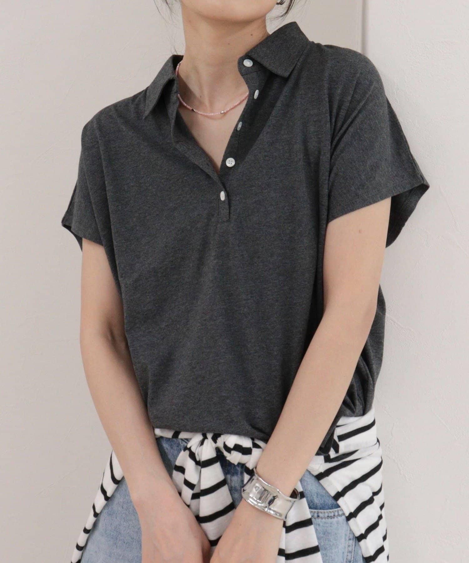 FREDY & GLOSTER(フレディ アンド グロスター) クロップドルーズポロ衿Tシャツ