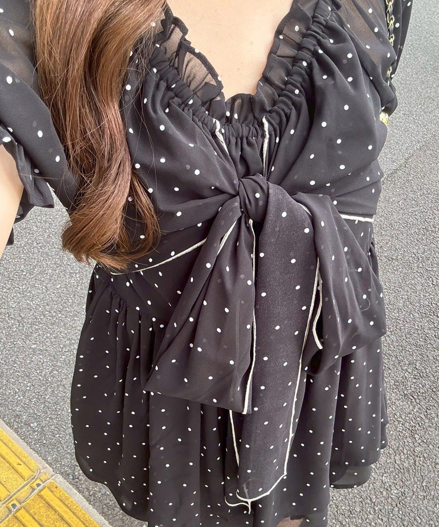 NICE CLAUP / OLIVE des OLIVE OUTLET(ナイスクラップ  / オリーブ デ オリーブ アウトレット) 【continuer】ビッグリボンチュニックブラウス