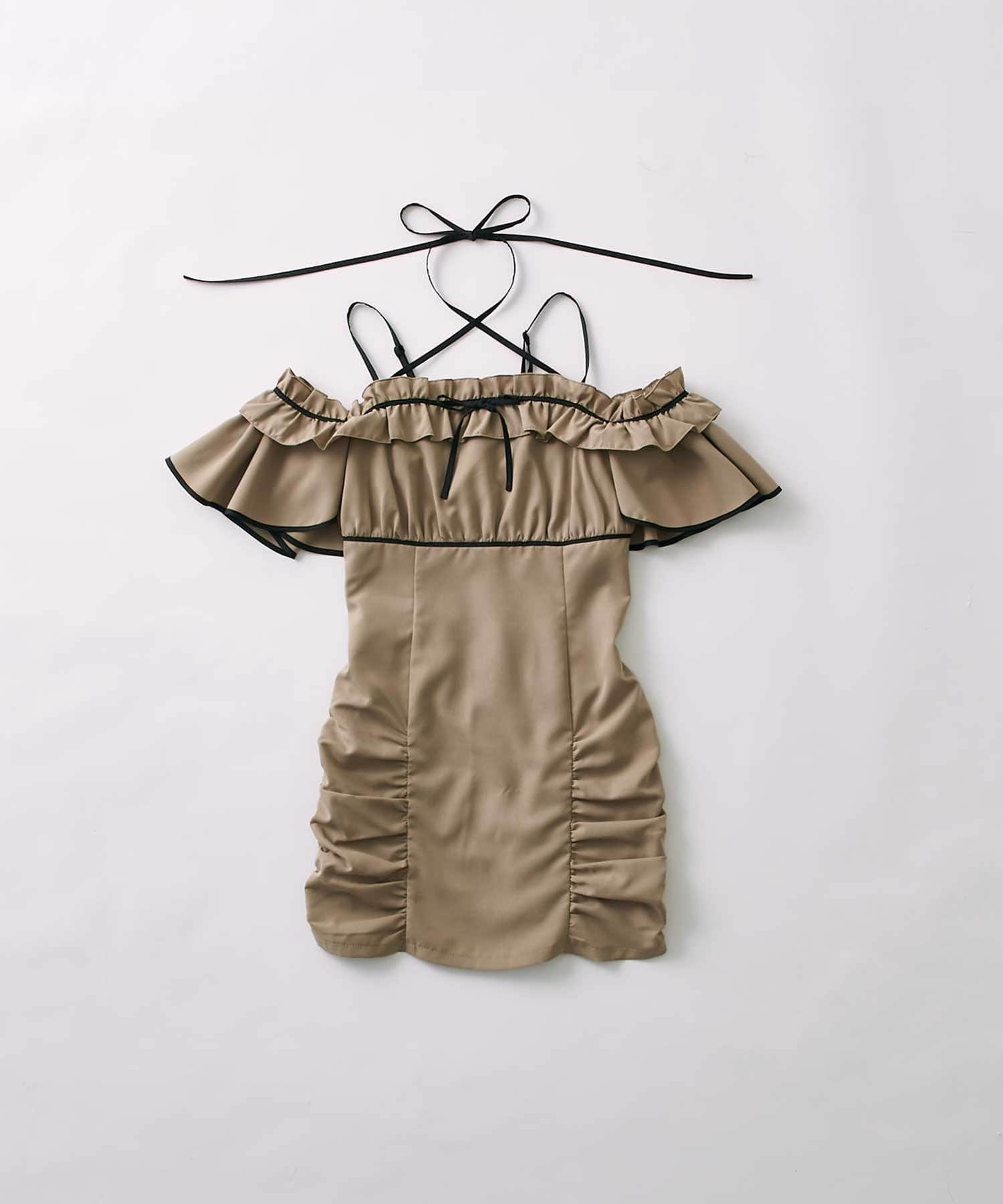 Belle Charme(ベルシャルム) Frill Offshoulder Onepiece