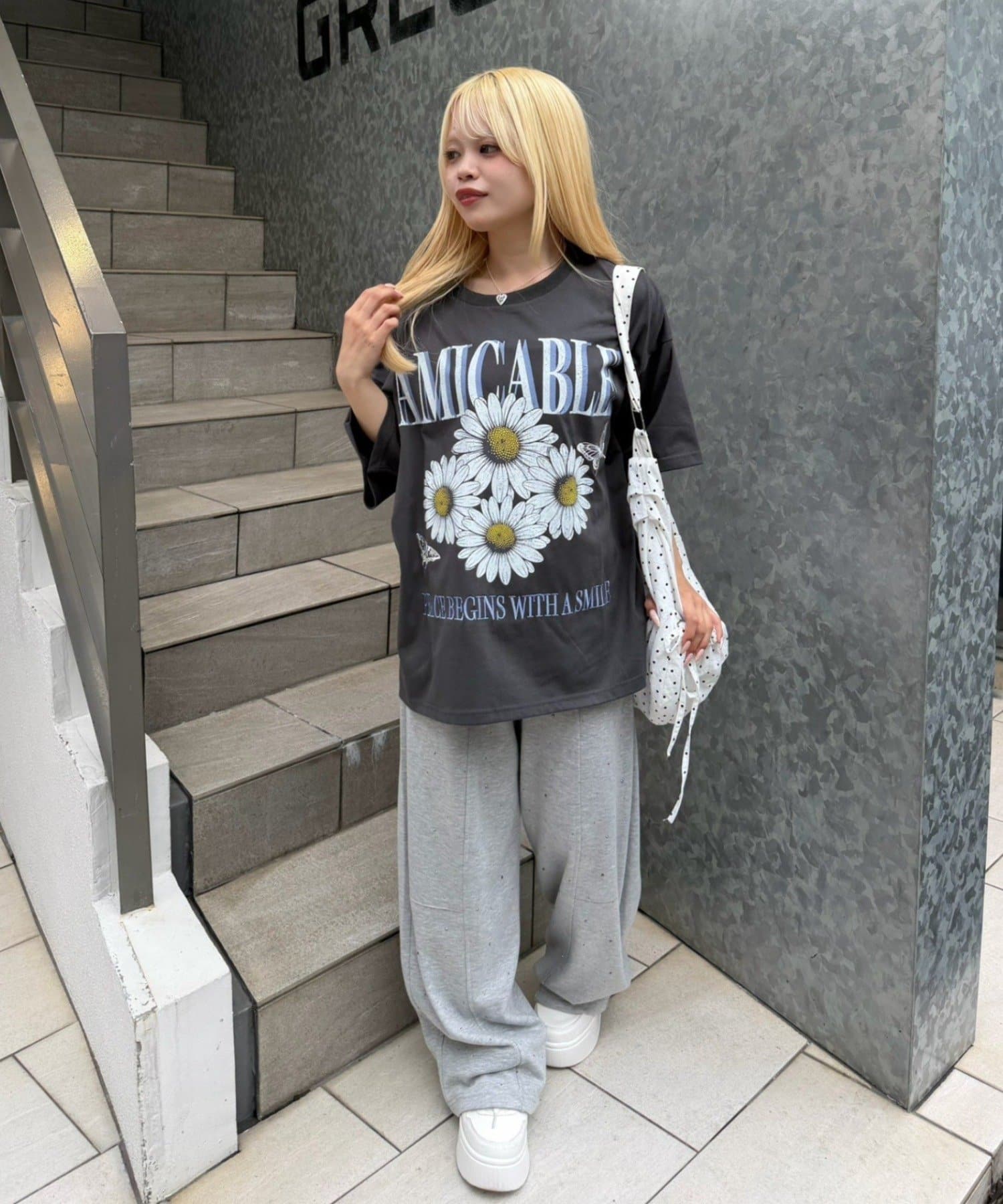 NICE CLAUP / OLIVE des OLIVE OUTLET(ナイスクラップ  / オリーブ デ オリーブ アウトレット) 【continuer】ちょうちょとお花のBigT