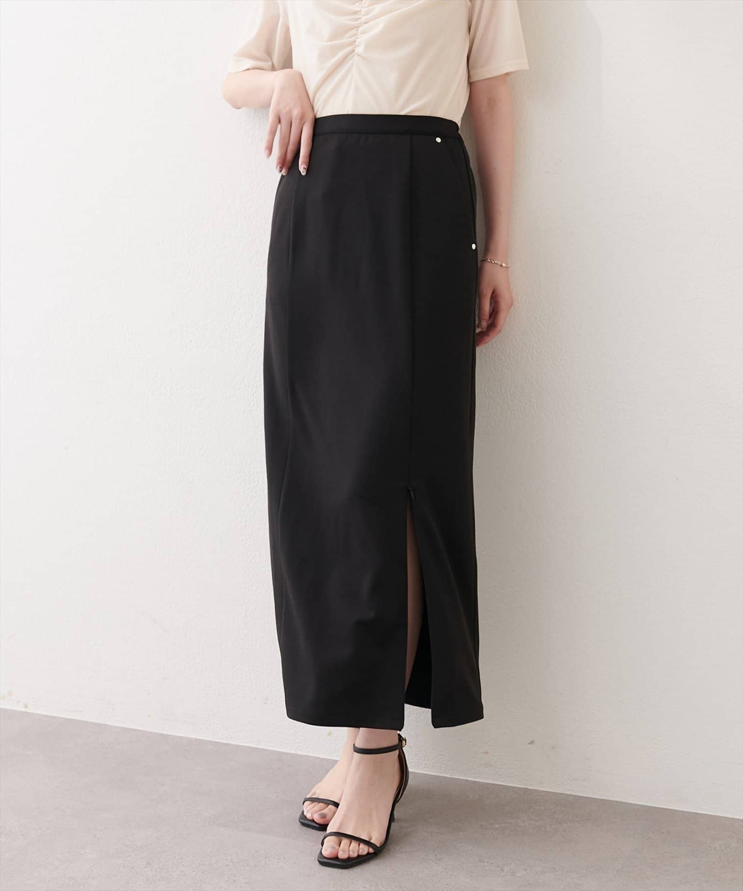 NICE CLAUP / OLIVE des OLIVE OUTLET(ナイスクラップ  / オリーブ デ オリーブ アウトレット) 【natural couture】きれいめポンチサイドスリットタイトスカート