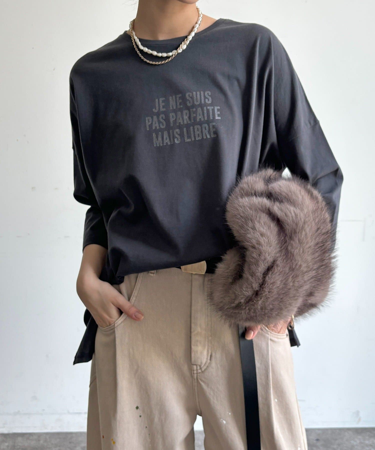DOUDOU(ドゥドゥ) メッセージグリッターTEE