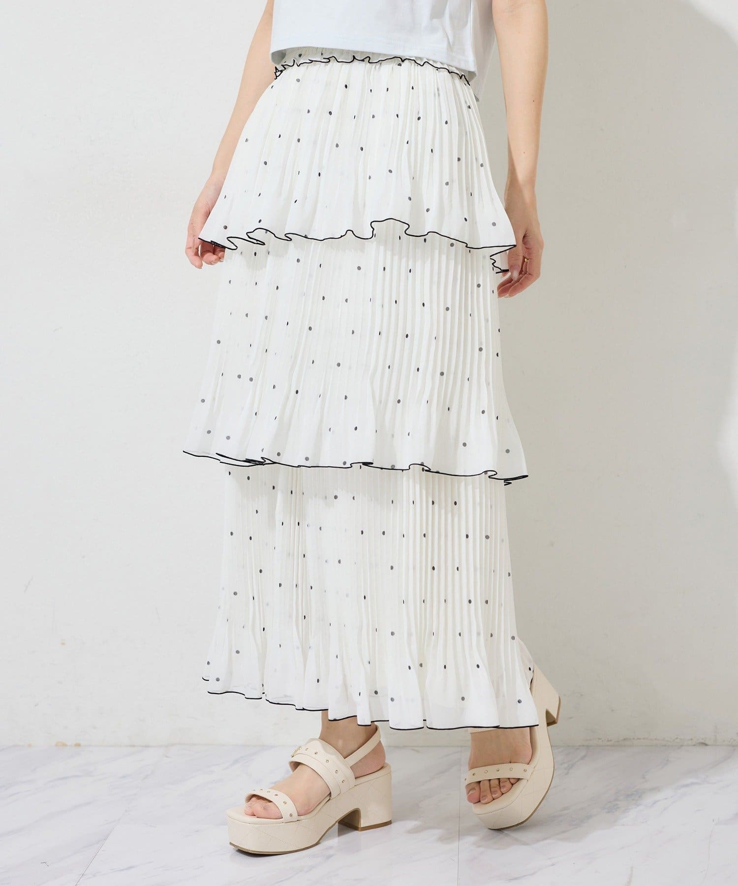 NICE CLAUP / OLIVE des OLIVE OUTLET(ナイスクラップ  / オリーブ デ オリーブ アウトレット) 【one after another】プリーツロングスカート