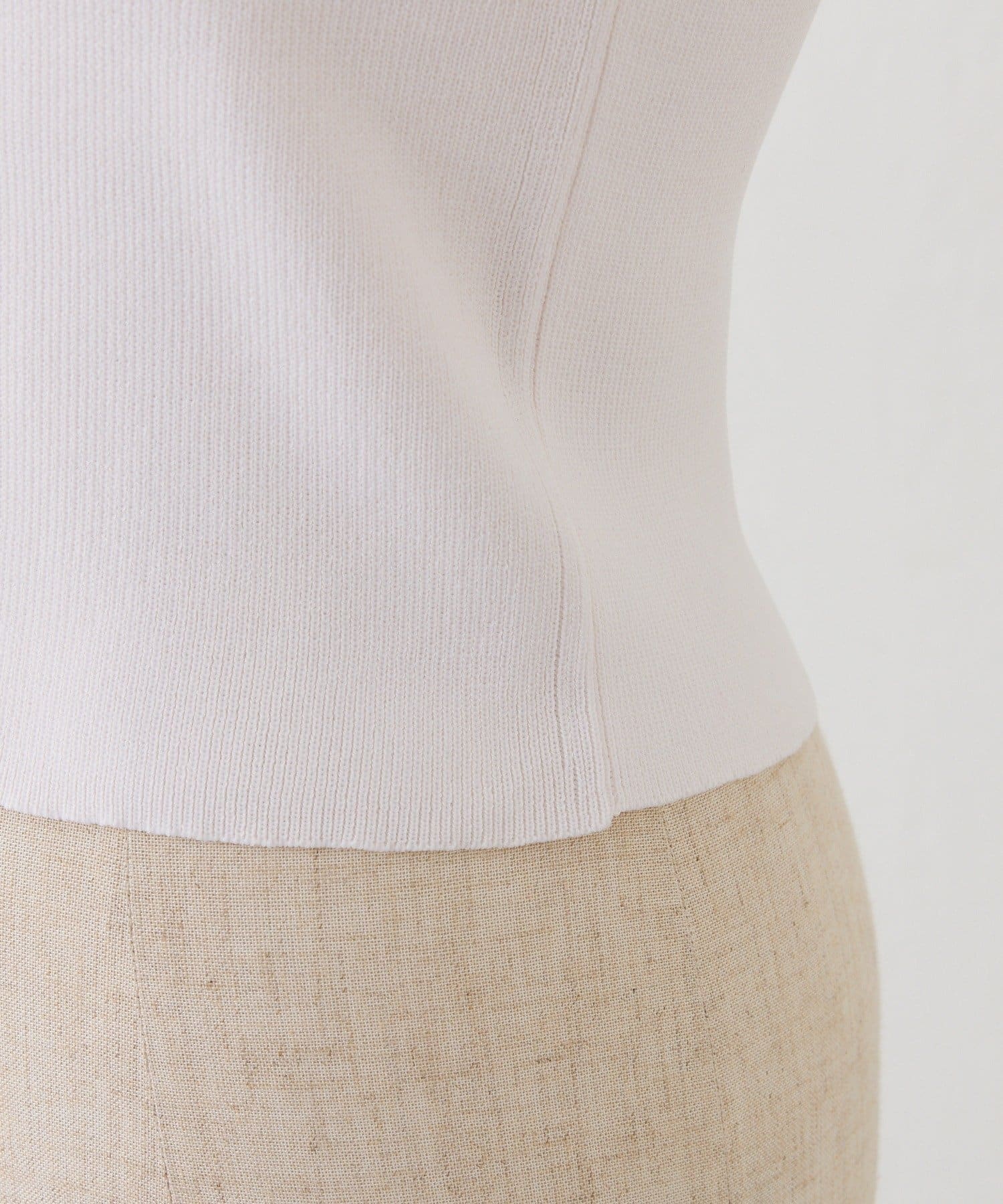 NICE CLAUP / OLIVE des OLIVE OUTLET(ナイスクラップ  / オリーブ デ オリーブ アウトレット) 【one after another】レース付きシアーニットビスチェ