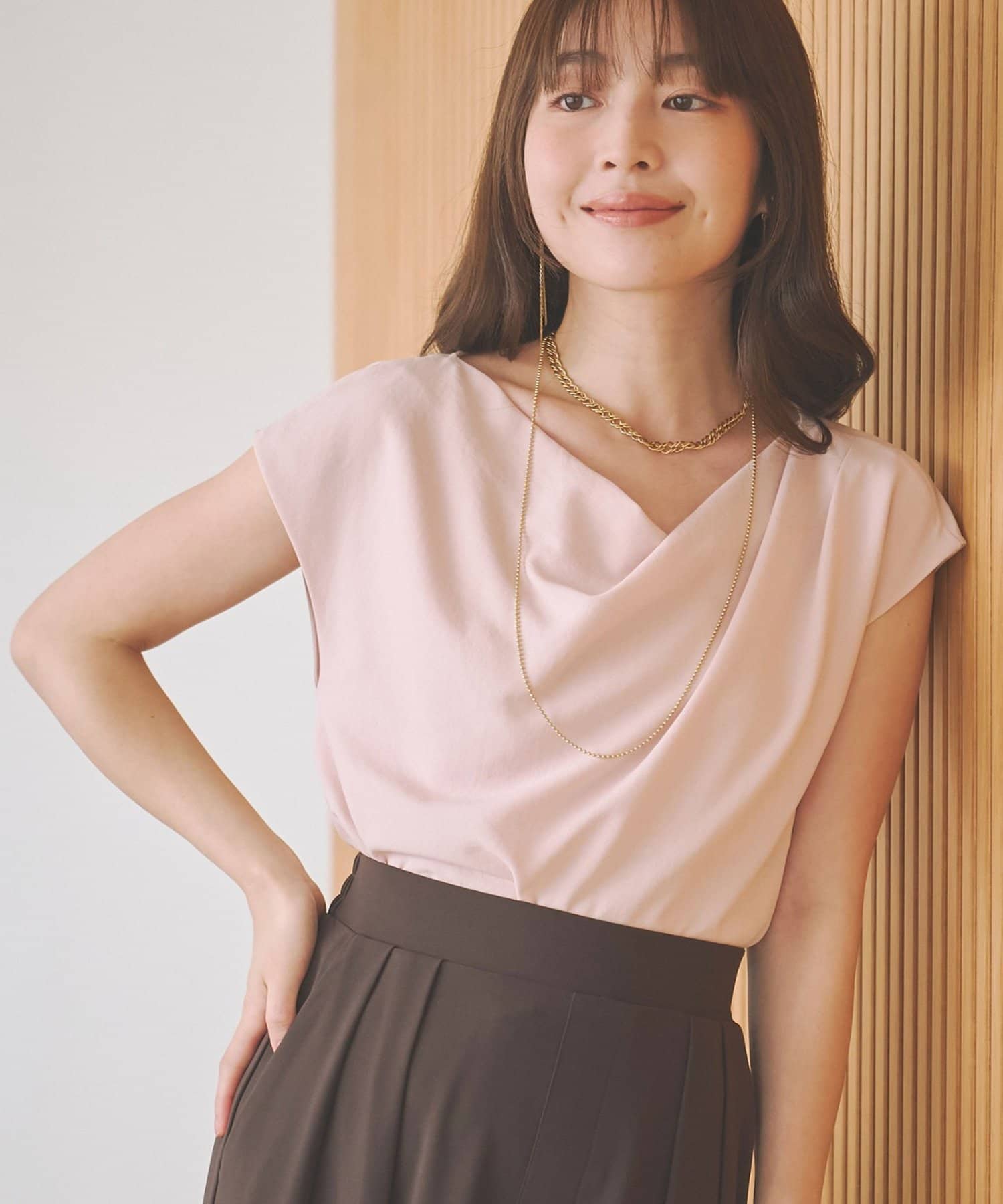 La boutique BonBon(ラブティックボンボン) 【清涼感美人見え】ドレープネックジョーゼットブラウス