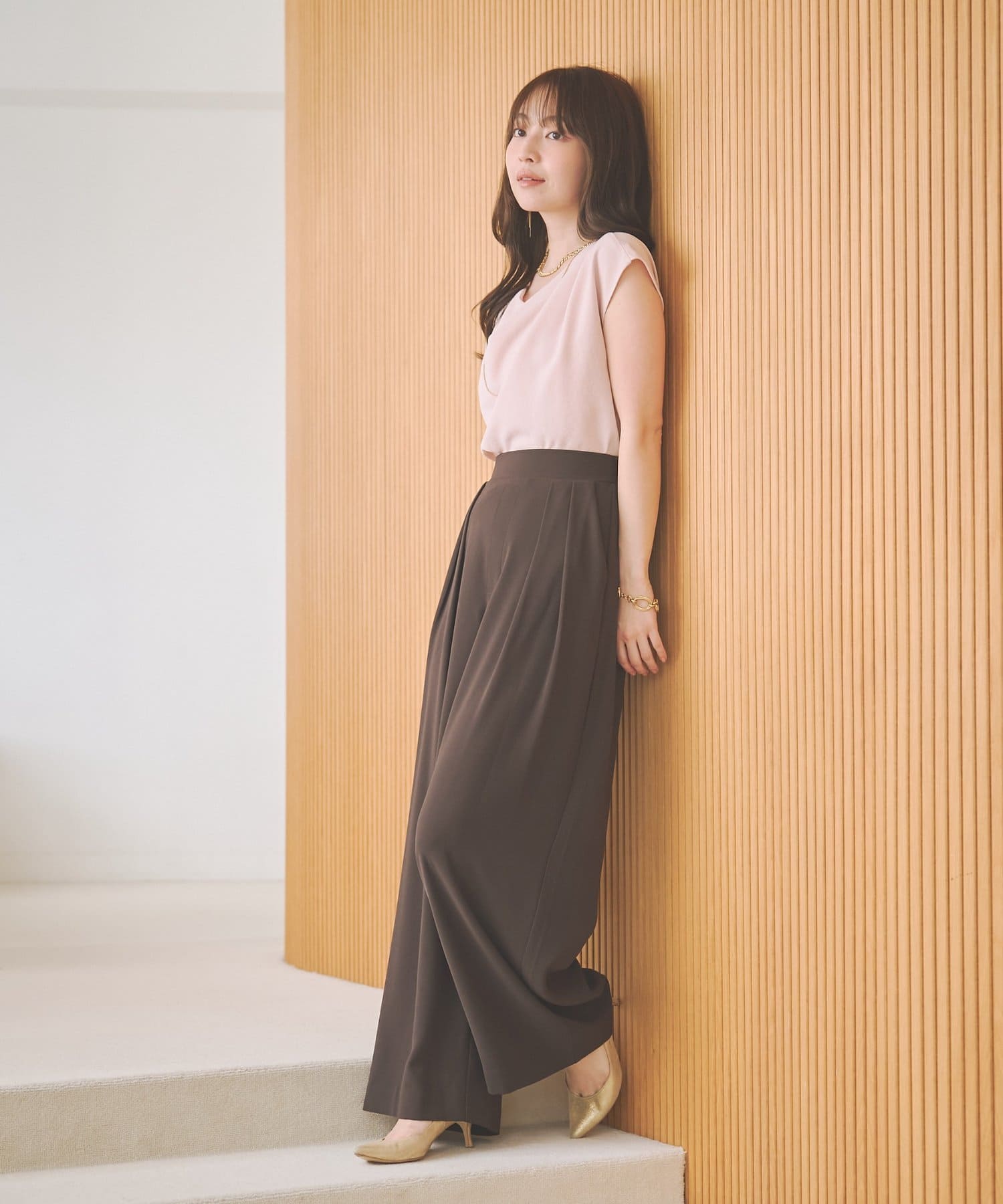 La boutique BonBon(ラブティックボンボン) 【清涼感美人見え】ドレープネックジョーゼットブラウス