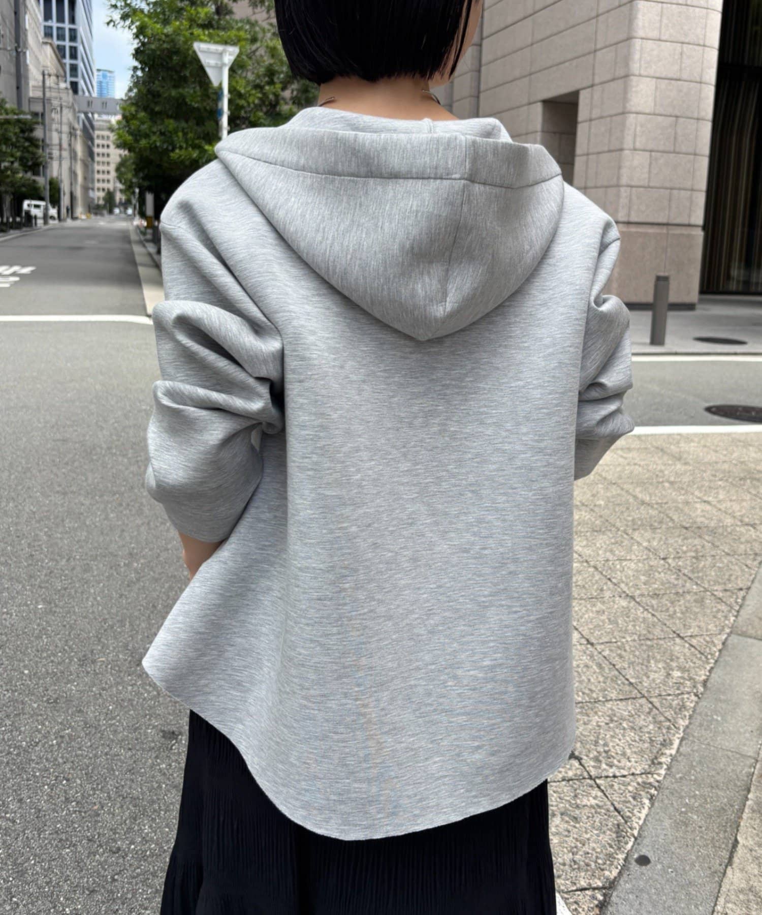 Jena　espace merveilleux(ジェナ　エスパスメルヴェイユ) ダンボールパーカー