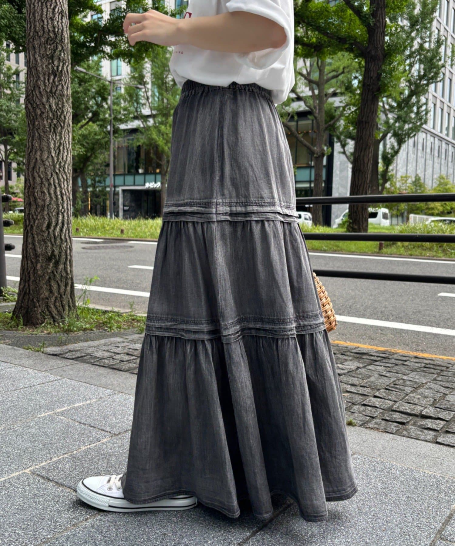 Jena　espace merveilleux(ジェナ　エスパスメルヴェイユ) シアーデニムティアードスカート