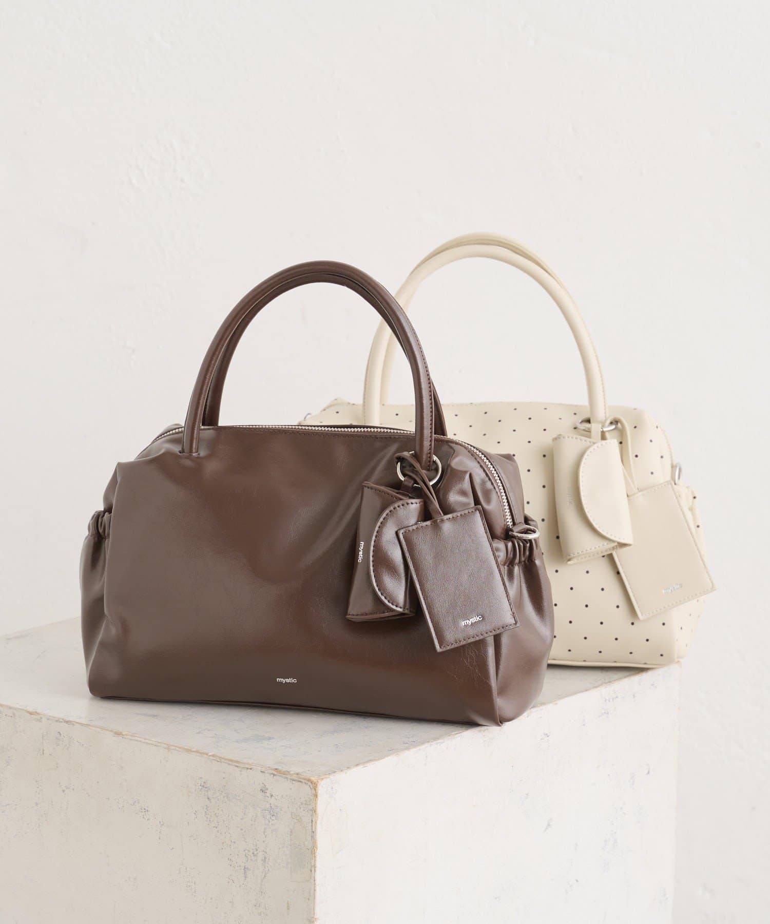 mystic(ミスティック) サイドポケットボストンBAG