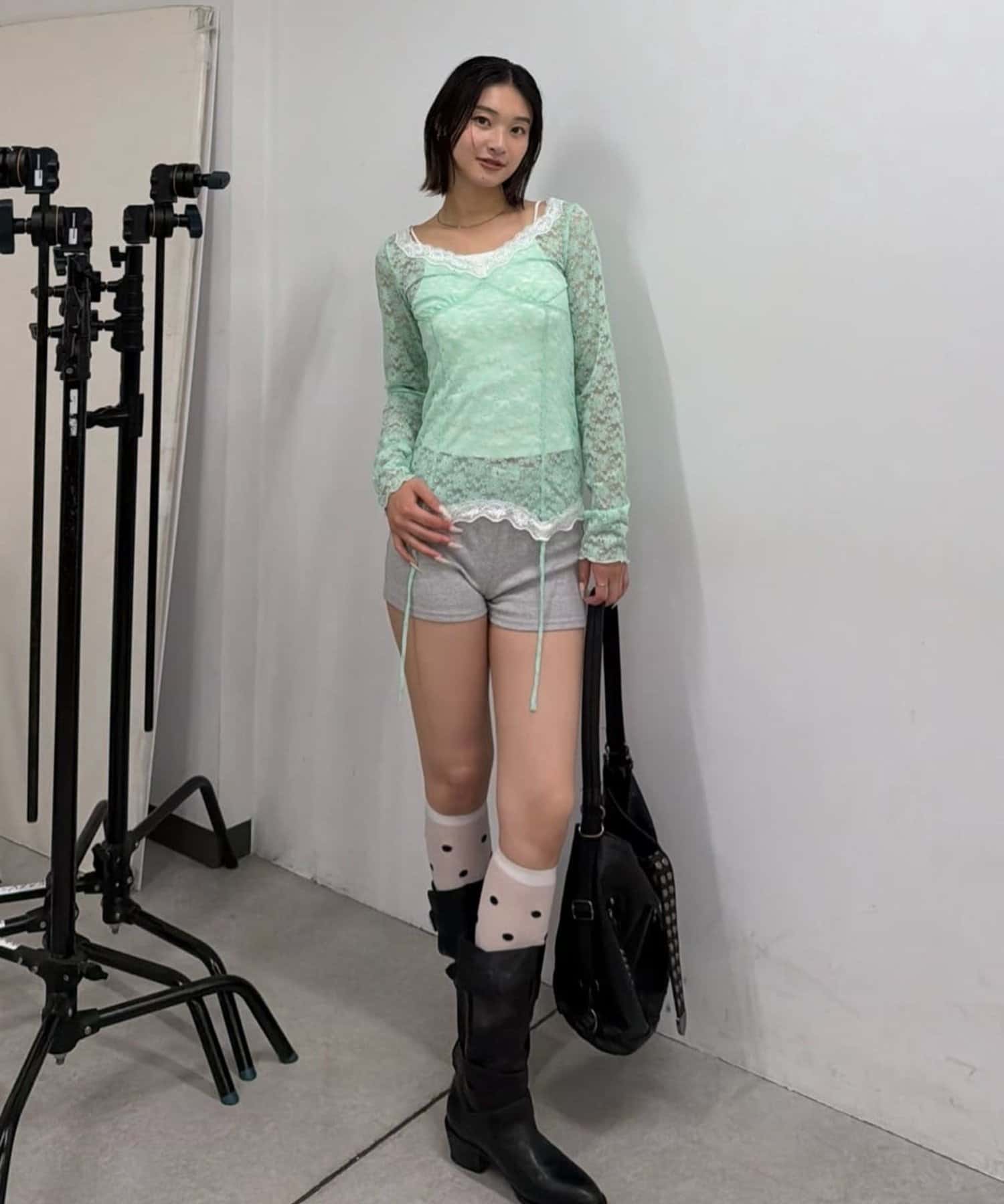 WHO’S WHO gallery(フーズフーギャラリー) 【26AW新色カラーあり】レースガータートップス