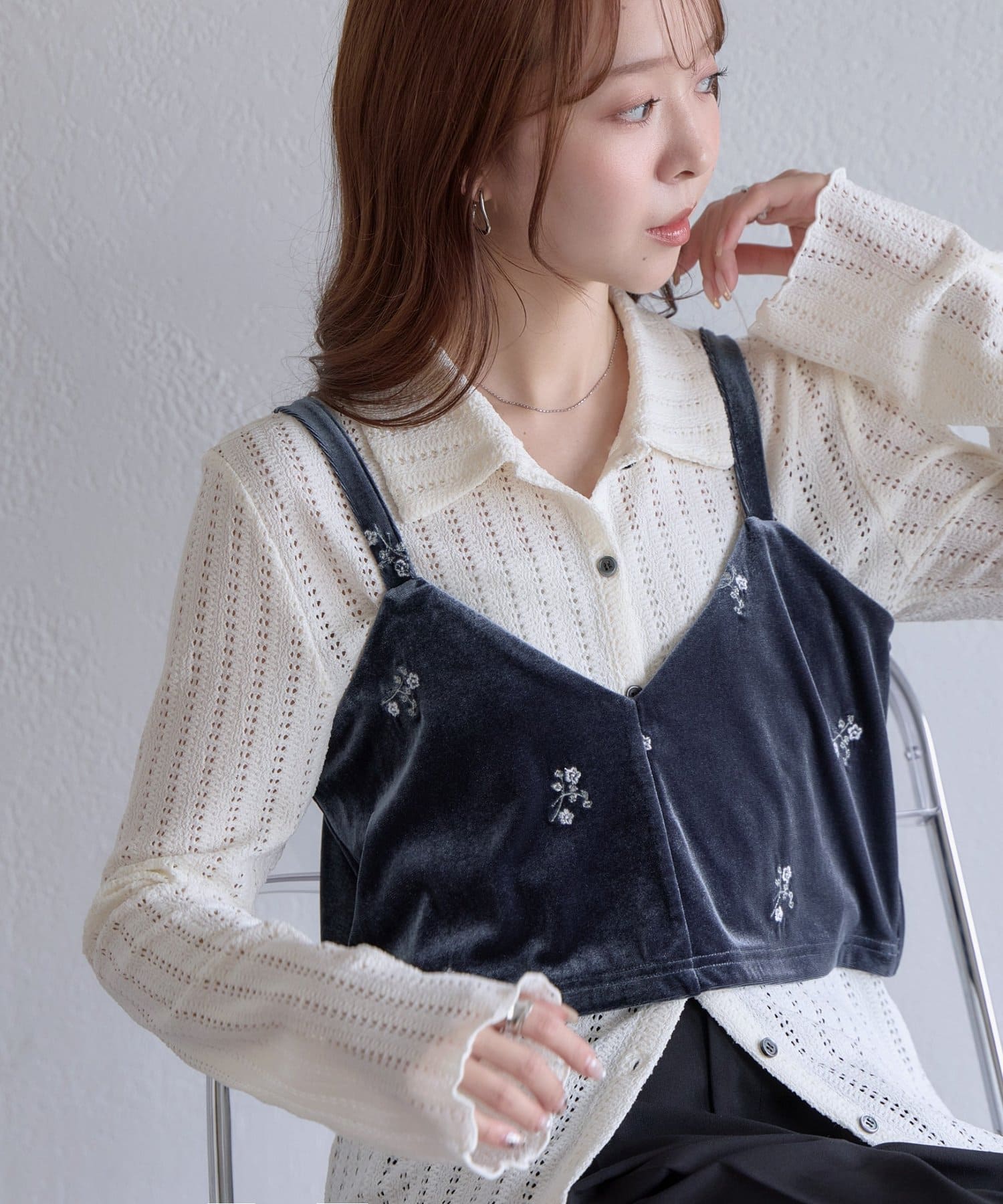 DISCOAT(ディスコート) 【WEB限定】ベロア刺繍ビスチェ