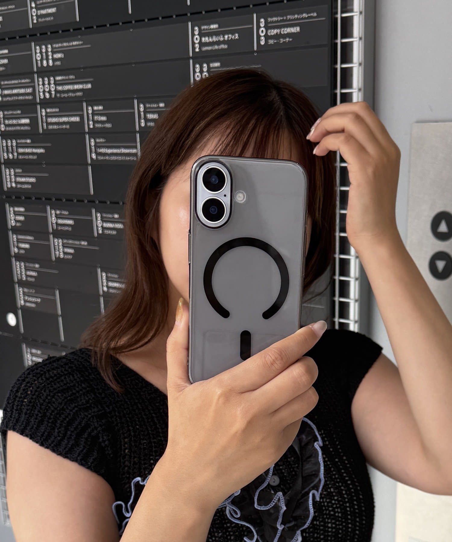 上位版美品】Minimal Phone 8+256GB+ケース純正 Pebble シンプルマグネットスマホケース(iPhone16) | Lattice(ラティス