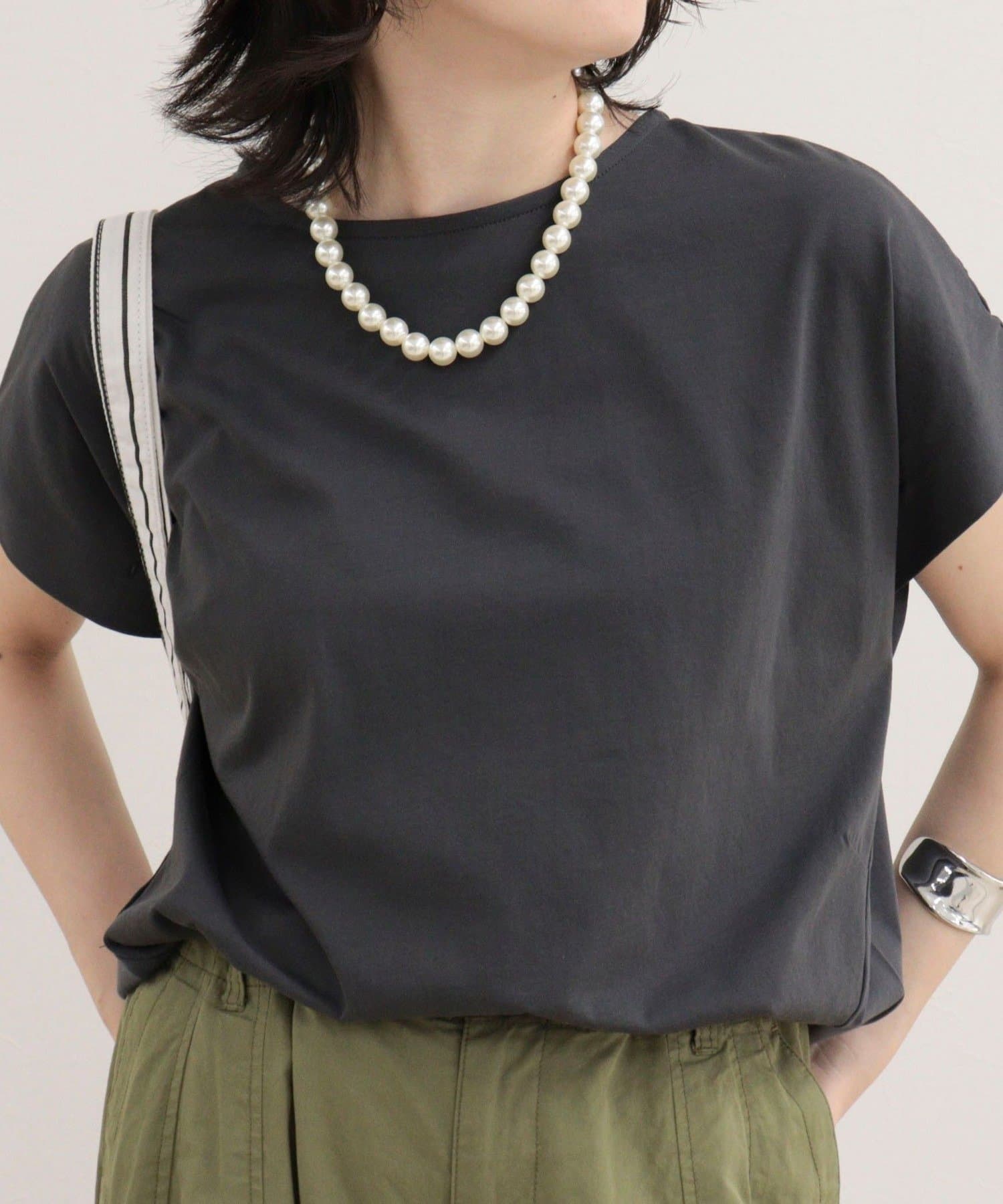 FREDY & GLOSTER(フレディ アンド グロスター) シルケットタックデザインTシャツ