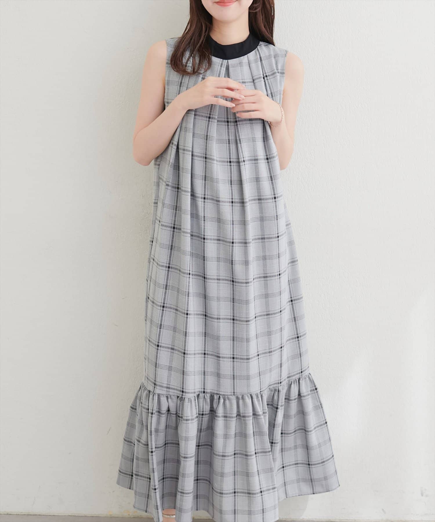 natural couture(ナチュラルクチュール) リボン付きノースリチェックワンピース