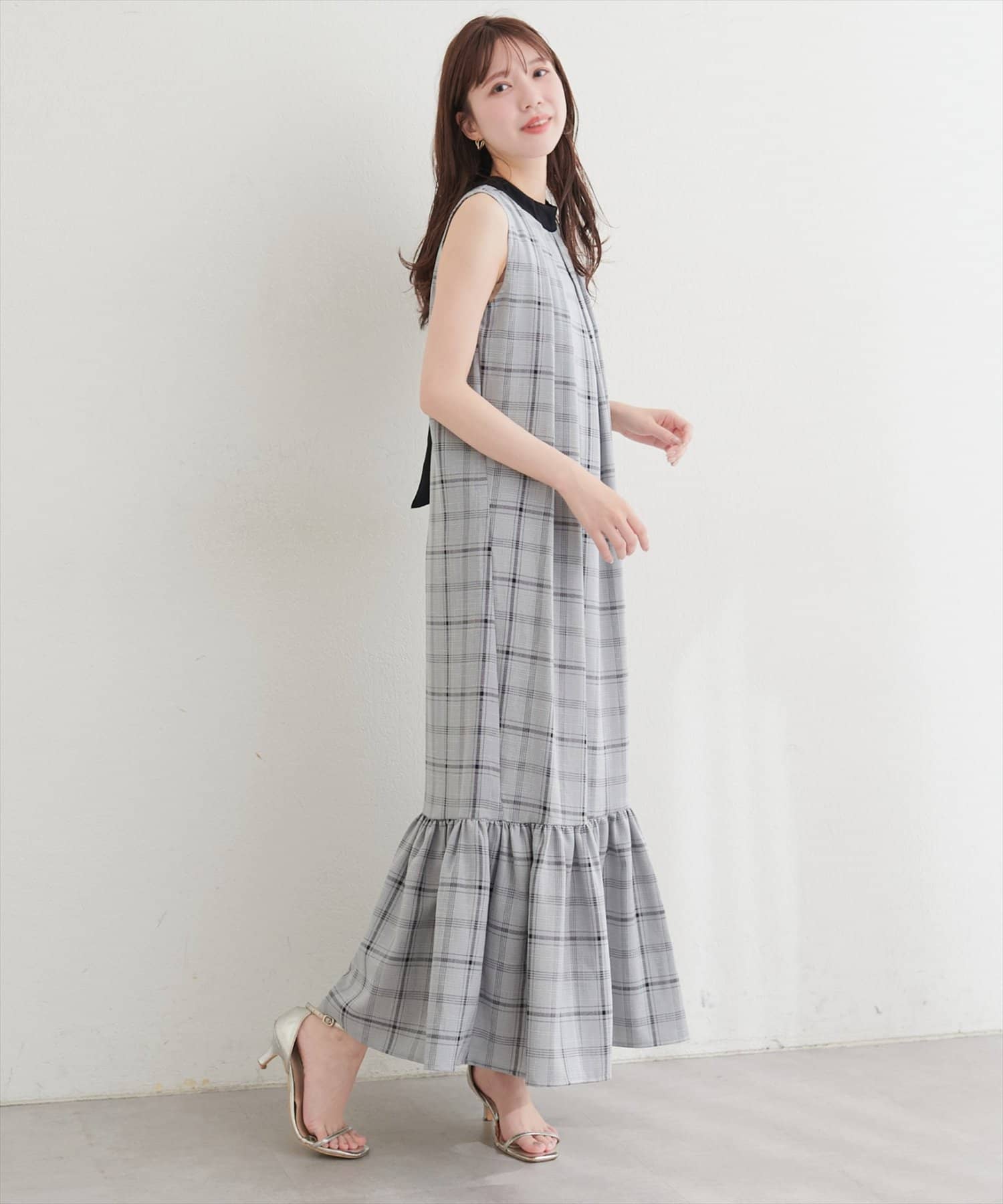 natural couture(ナチュラルクチュール) リボン付きノースリチェックワンピース