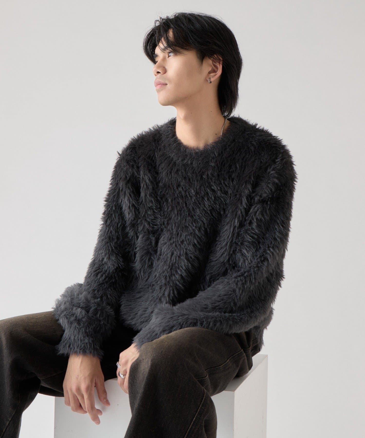 -goocy-(グーシー) フェザーヤーングラデーションニット