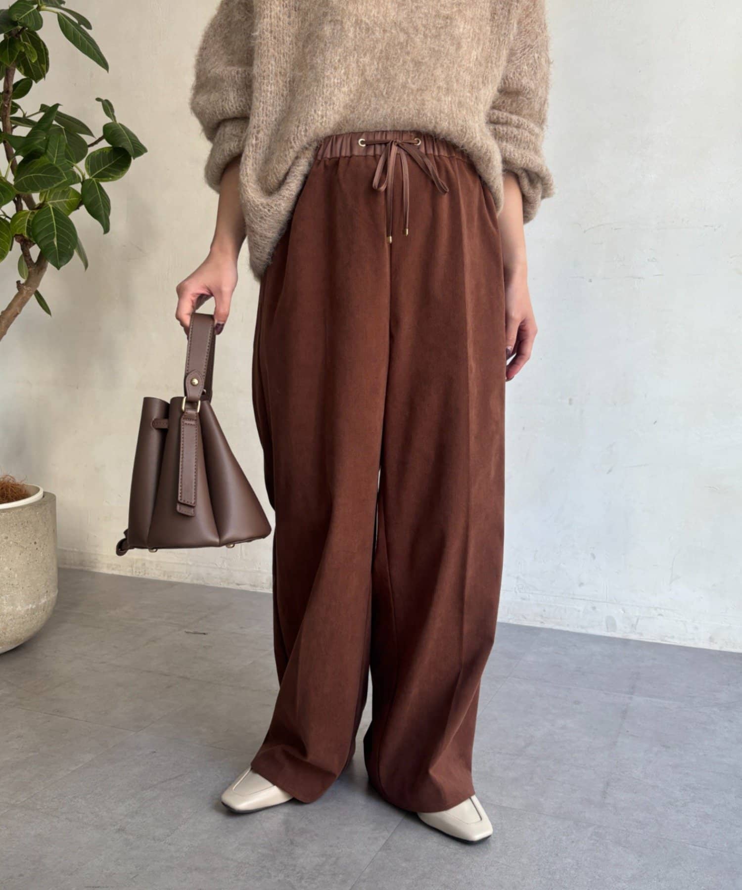 Jena　espace merveilleux(ジェナ　エスパスメルヴェイユ) サテン切替キモウパンツ