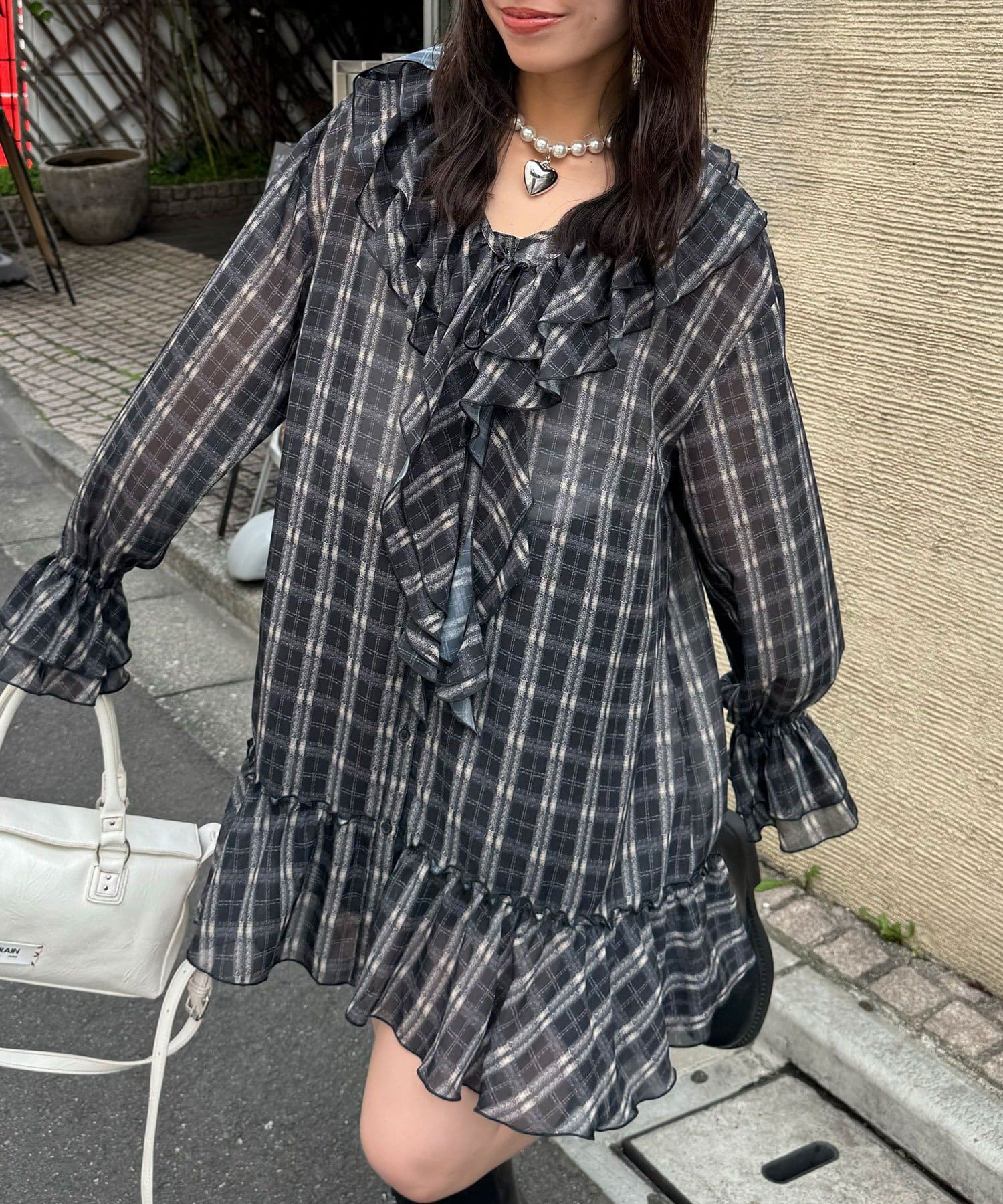 CIAOPANIC(チャオパニック) ラッフル付け襟チェックシアーチュニックブラウス