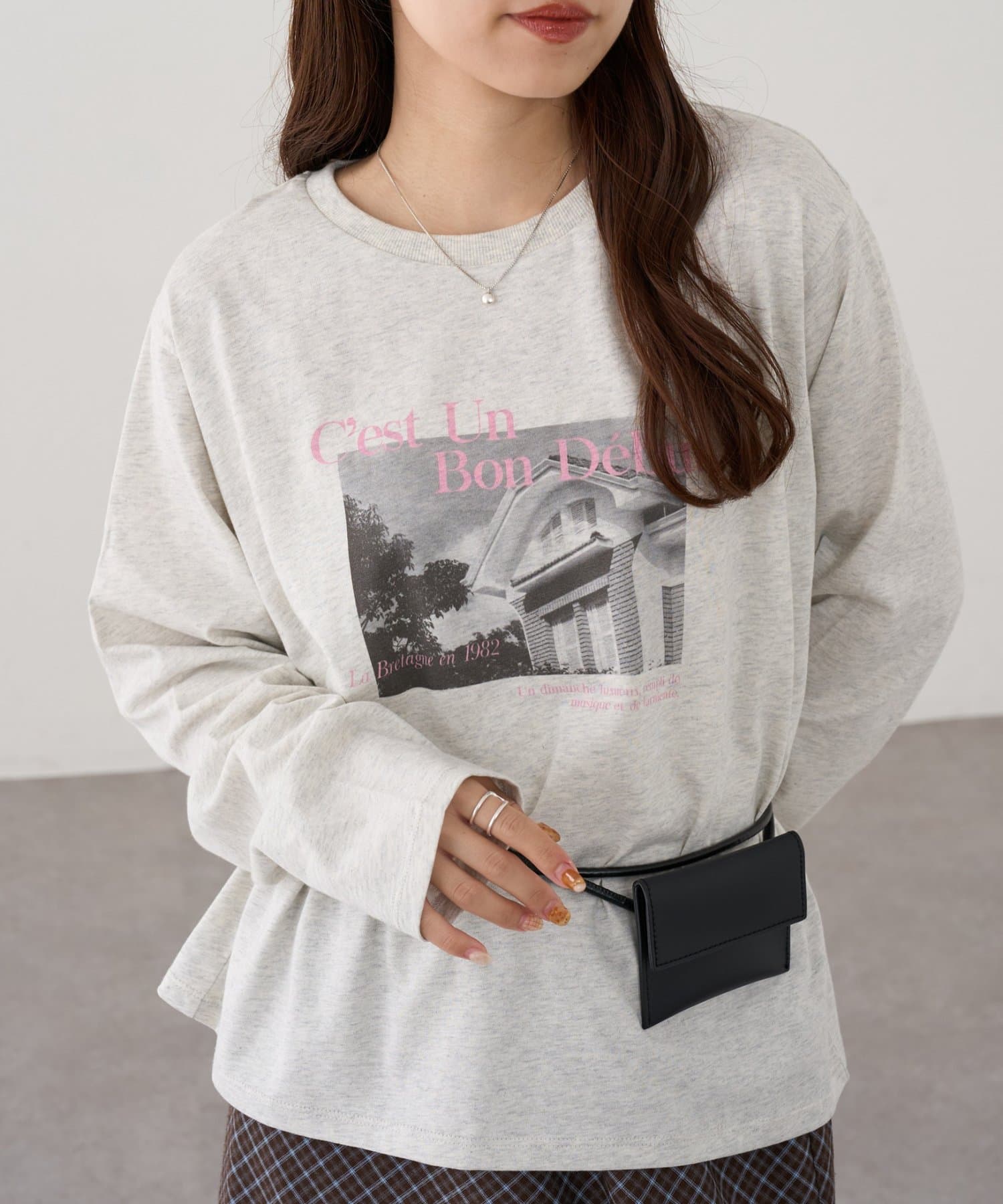 DISCOAT(ディスコート) モノクロフォトロゴTシャツ