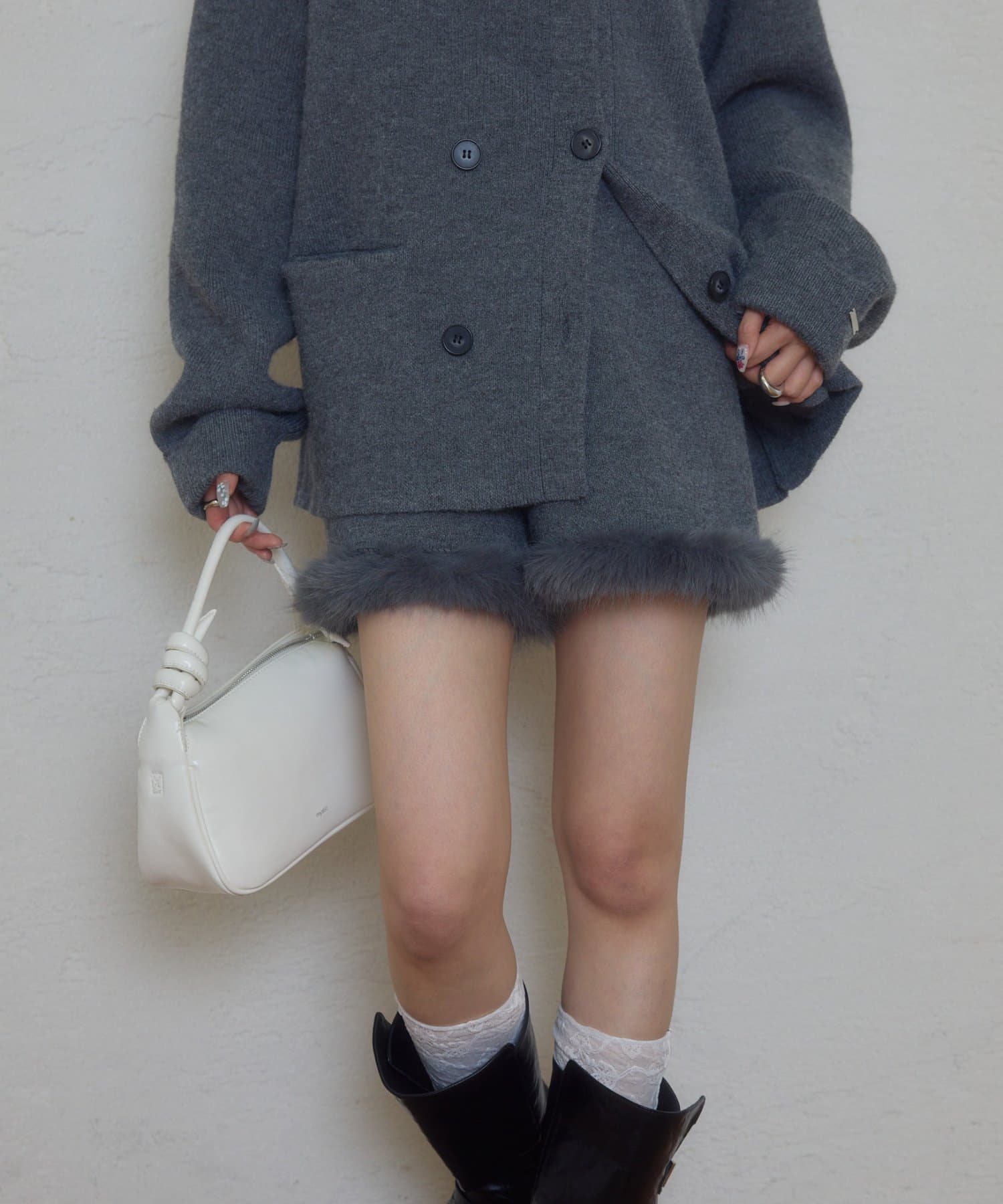 mystic(ミスティック) ファーパイピンクニットショートパンツ