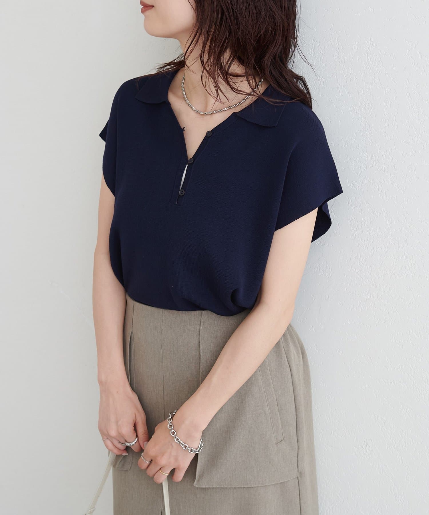 LARUTA(ラルータ) ボタン付きスキッパープルオーバー