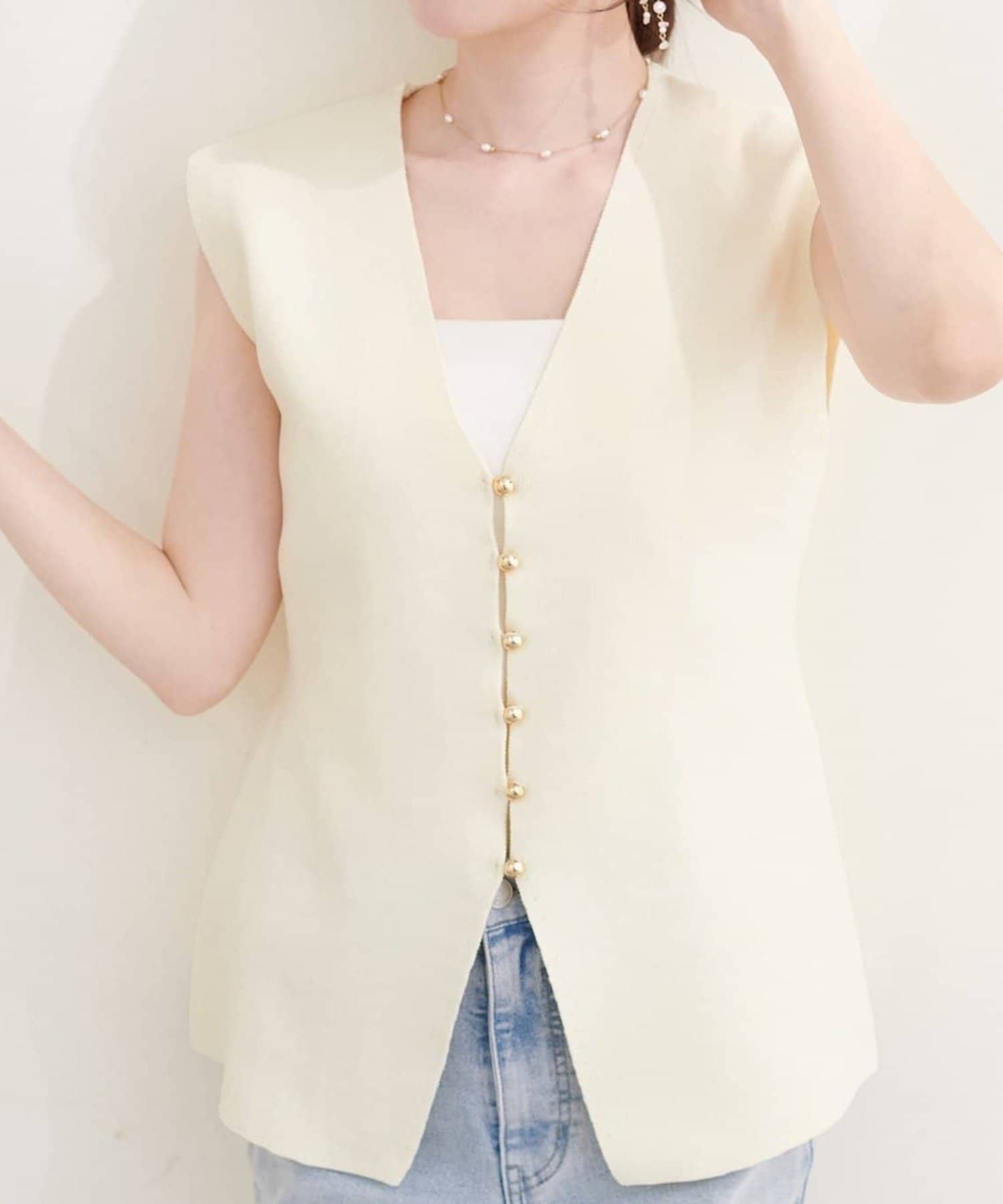 NICE CLAUP / OLIVE des OLIVE OUTLET(ナイスクラップ  / オリーブ デ オリーブ アウトレット) 【natural couture】ゴールド釦ニットベスト