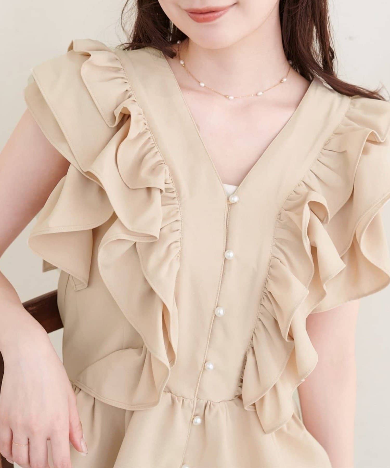 NICE CLAUP / OLIVE des OLIVE OUTLET(ナイスクラップ  / オリーブ デ オリーブ アウトレット) 【natural couture】ラッフルフリルペプラムブラウウス