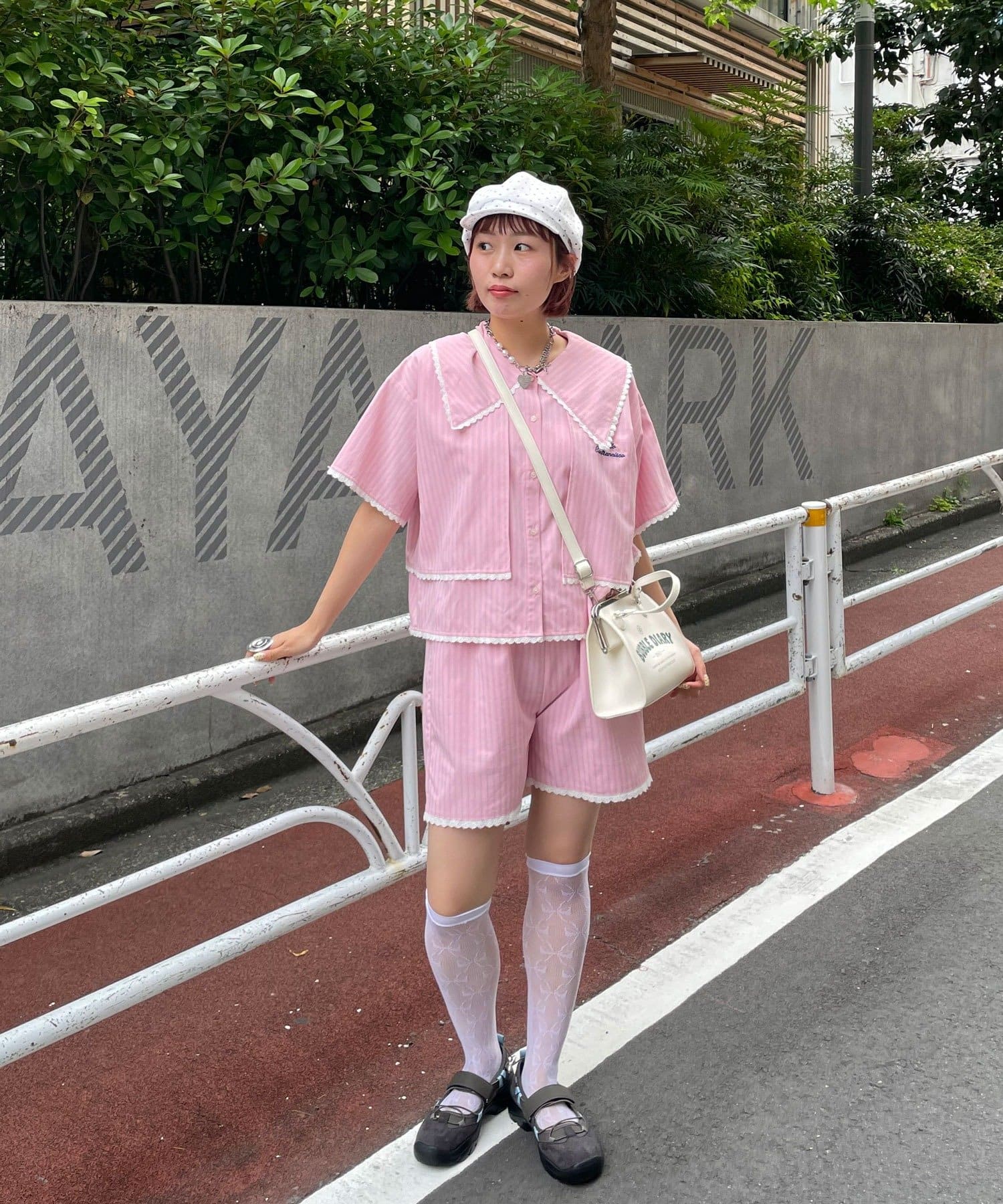 CIAOPANIC(チャオパニック) 【HELLO.SANFRANCISCO/ハローサンフランシスコ】レース付ストライプショートパンツ