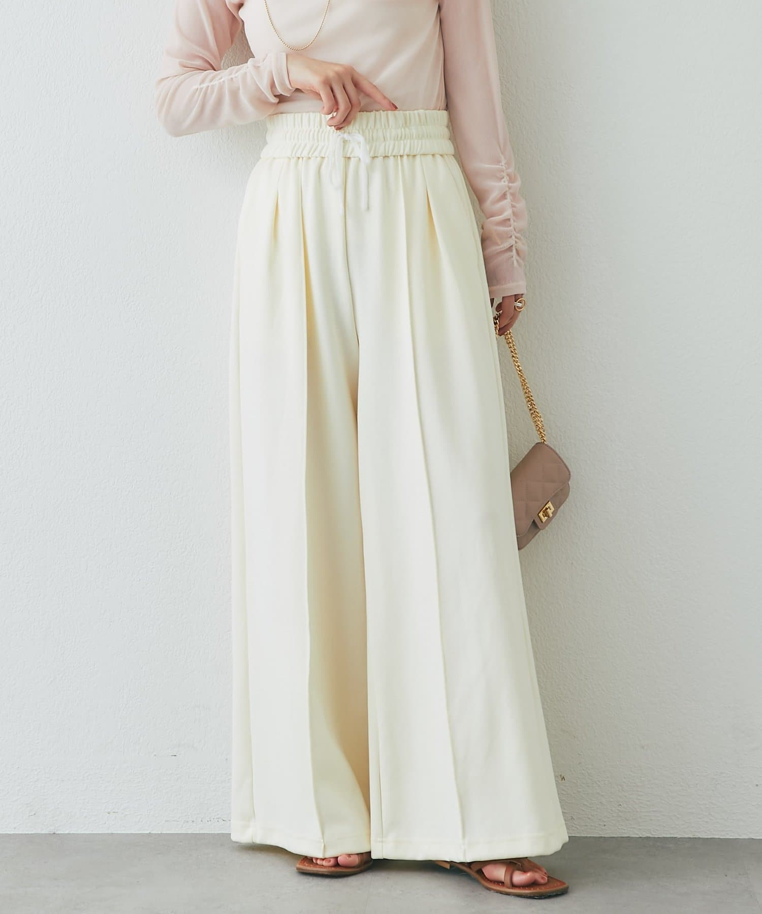 La boutique BonBon(ラブティックボンボン) 【miki監修】センターシームスウェットパンツ