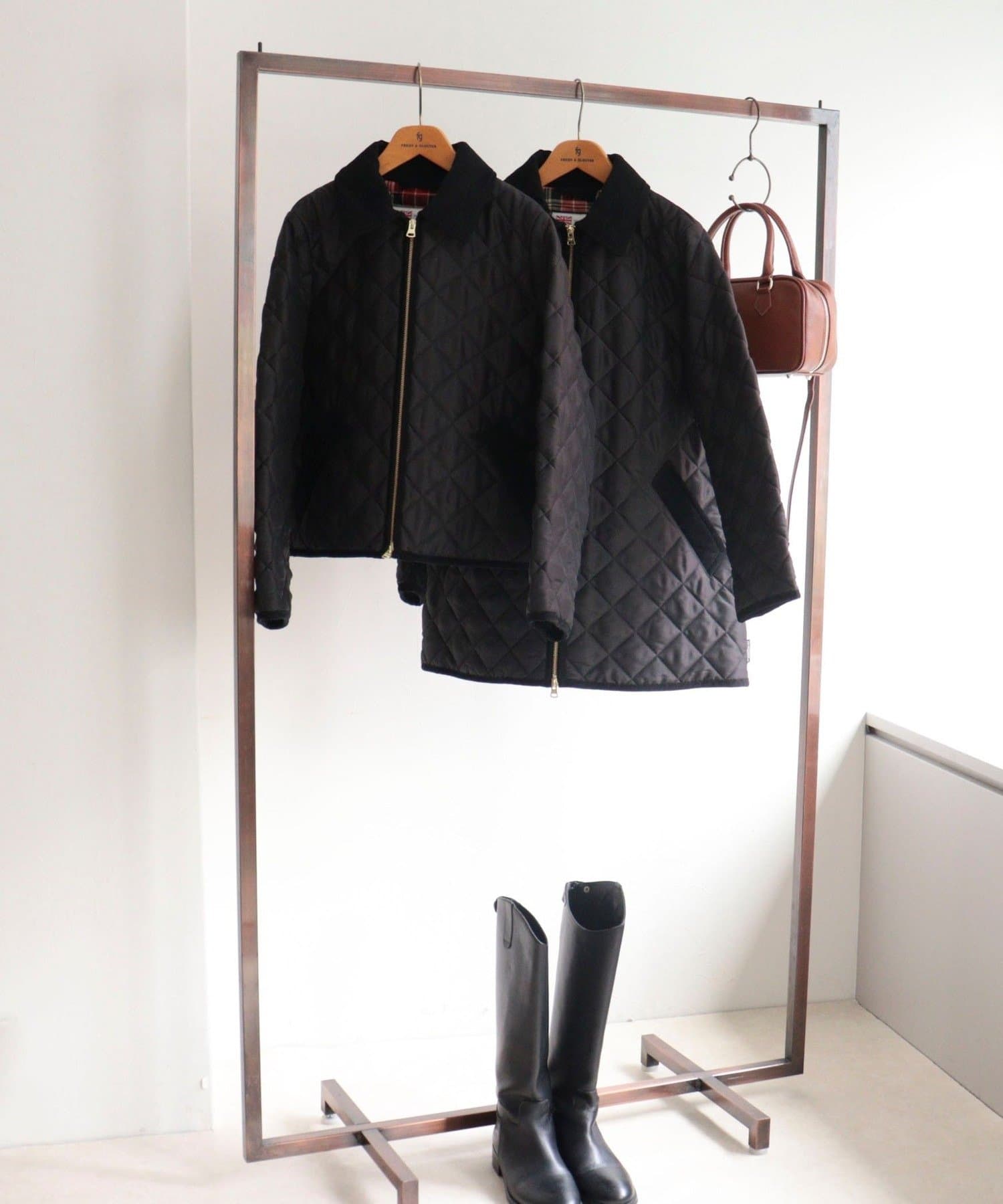 FREDY & GLOSTER(フレディ アンド グロスター) 《別注》【TraditionalWeatherWear】A-LINEMIDDLE