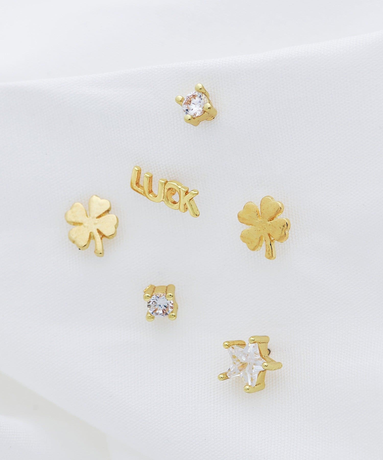 3COINS(スリーコインズ) クローバーピアス6個セット