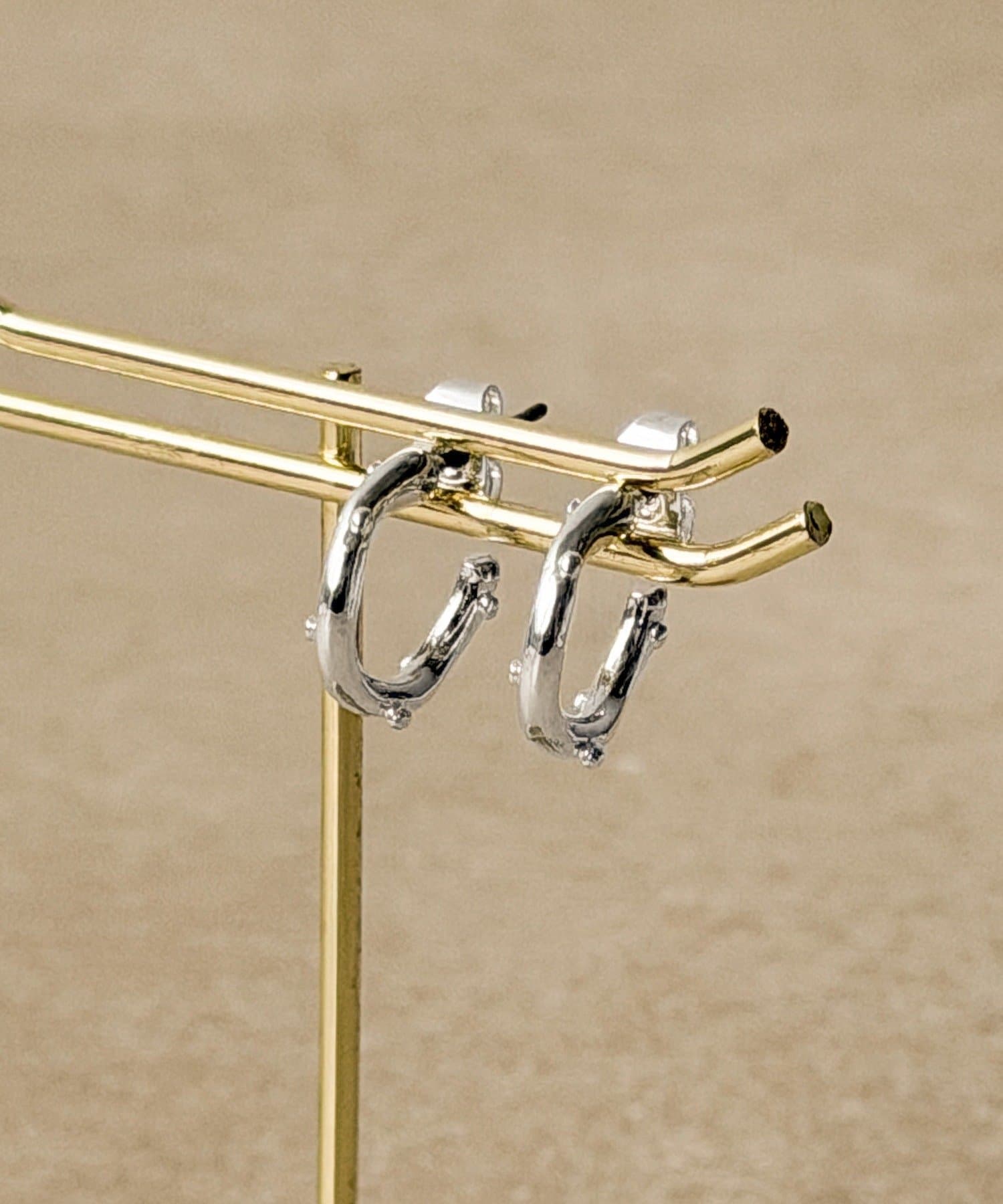 3COINS(スリーコインズ) ナミフープピアス