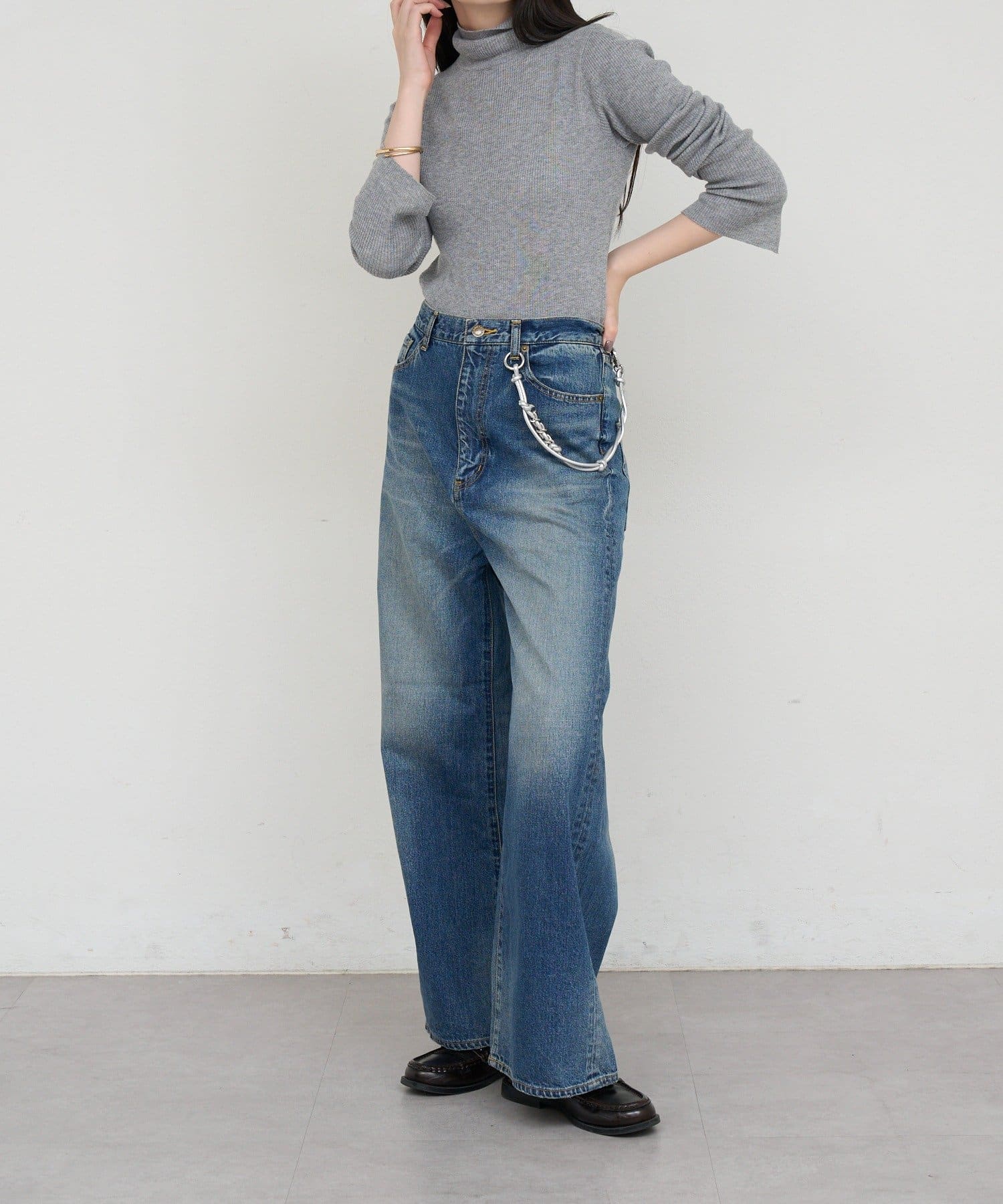 russet(ラシット) レザーツイストチャーム