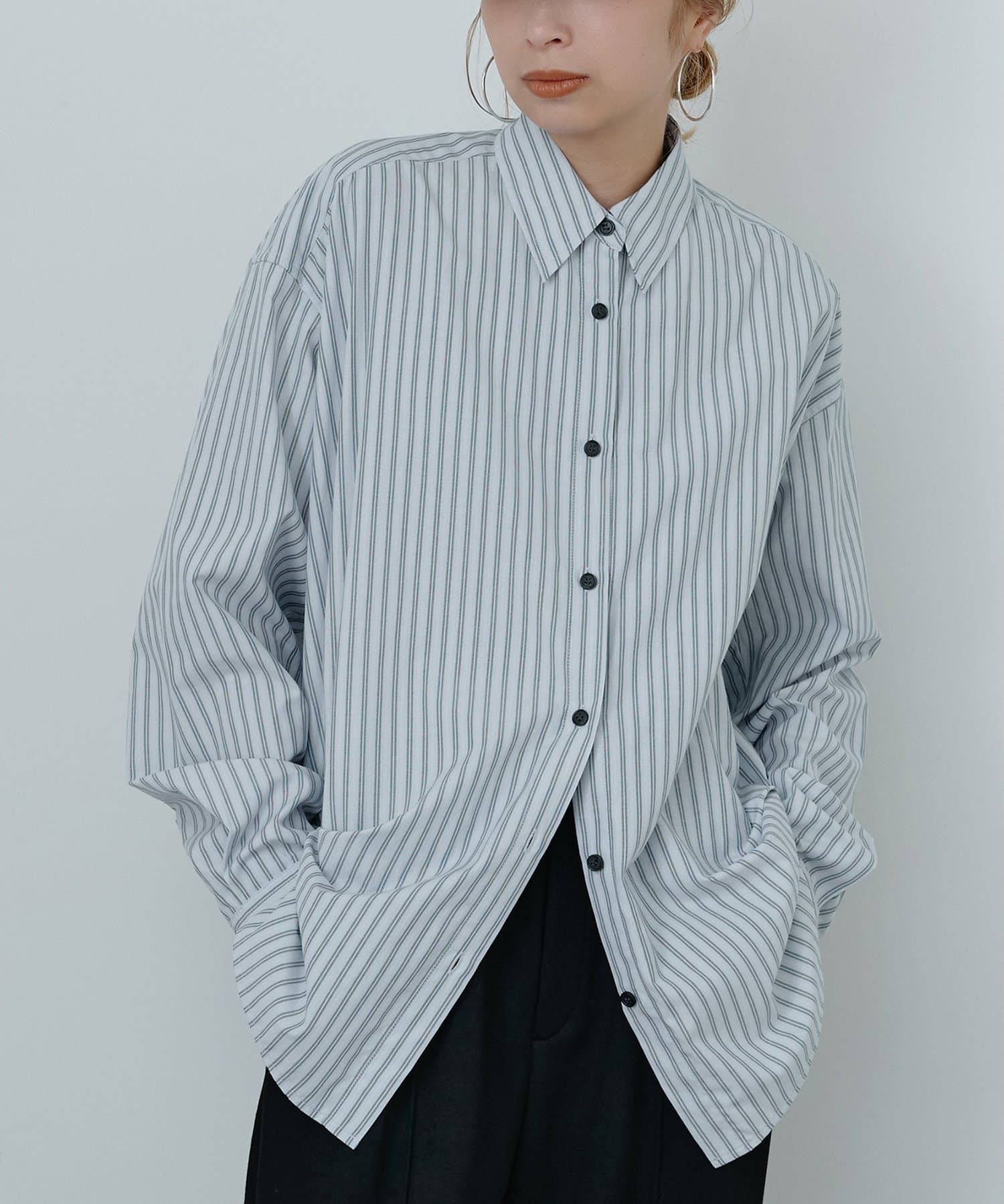 Whim Gazette(ウィム ガゼット) 〈WEB限定〉【Nuition】ストライプ2WAYシャツ