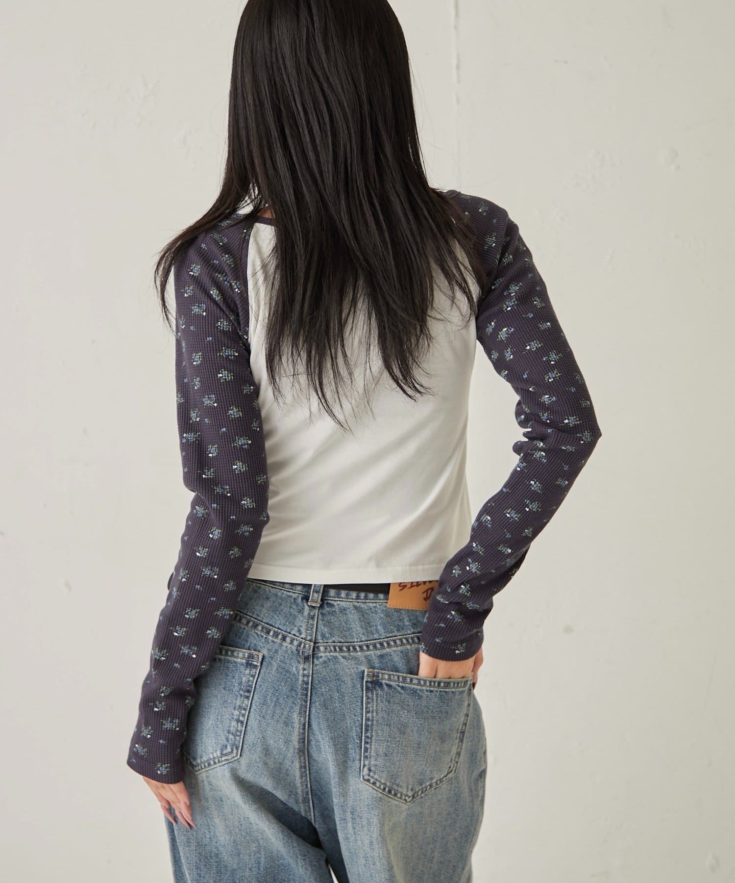 OUTLET(アウトレット) 【WHO'S WHO gallery】ワッフルフラワーラグランロゴトップス