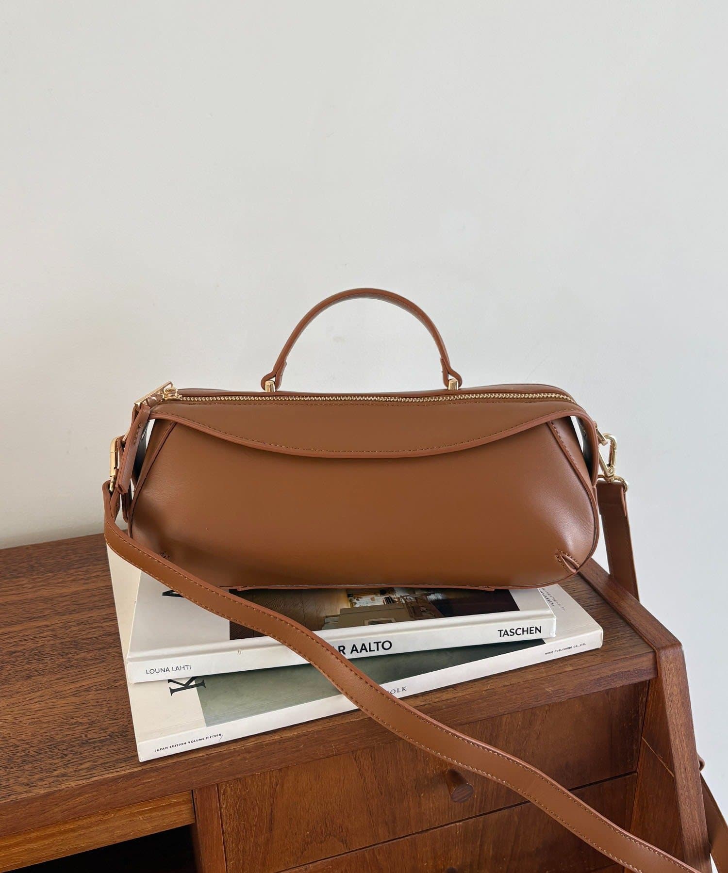 CAPRICIEUX LE'MAGE】ミニマルトップハンドルバッグ | OUTLET