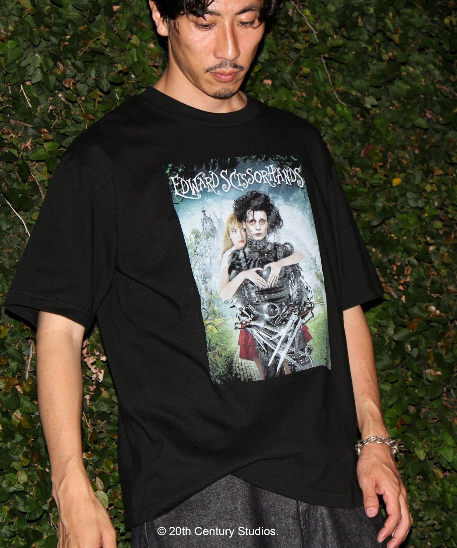 FREDY & GLOSTER(フレディ アンド グロスター) 【GOOD ROCK SPEED】『シザーハンズ』半袖プリントTシャツ