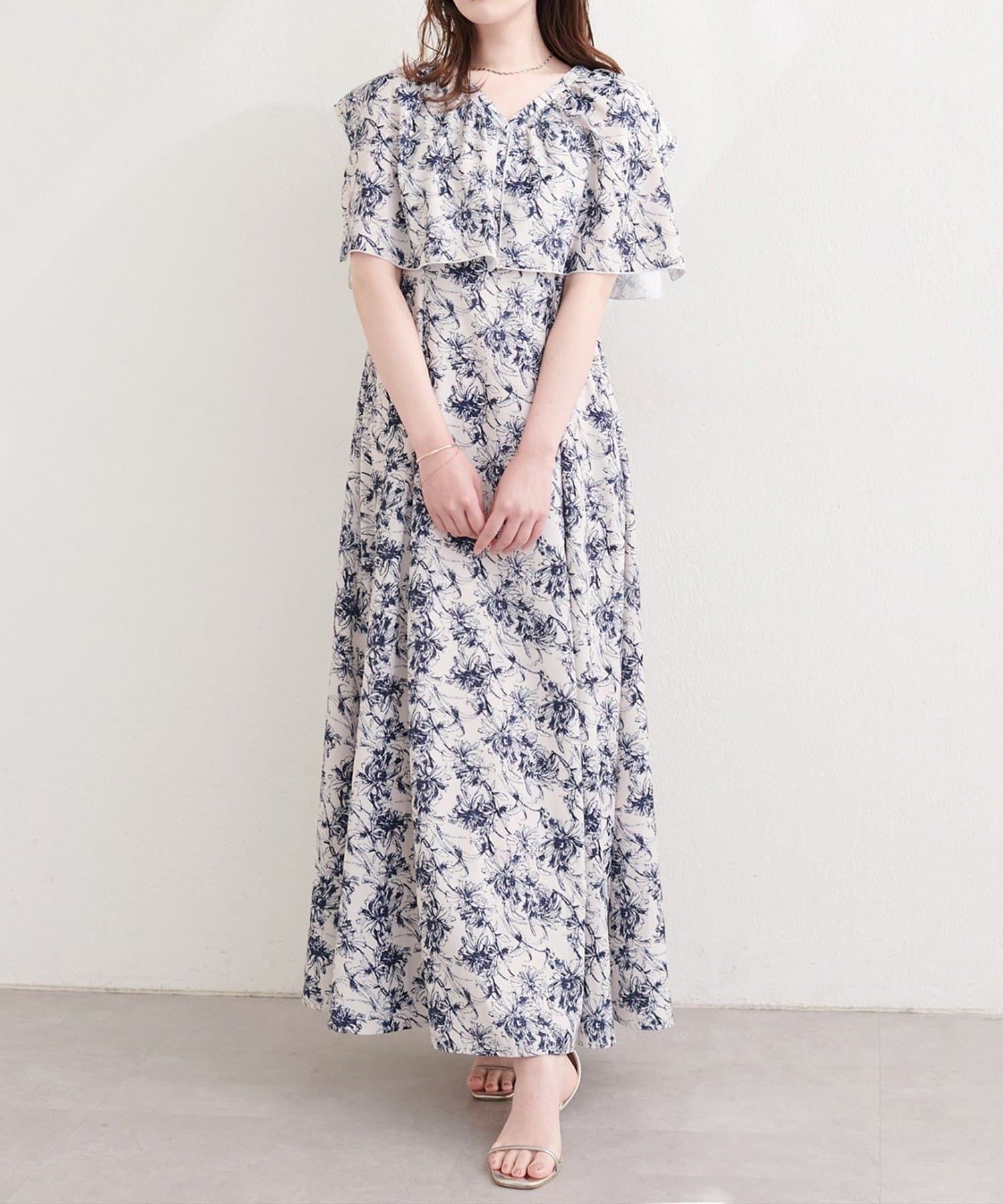 NICE CLAUP / OLIVE des OLIVE OUTLET(ナイスクラップ  / オリーブ デ オリーブ アウトレット) 【natural couture】フリルカラーノースリワンピース