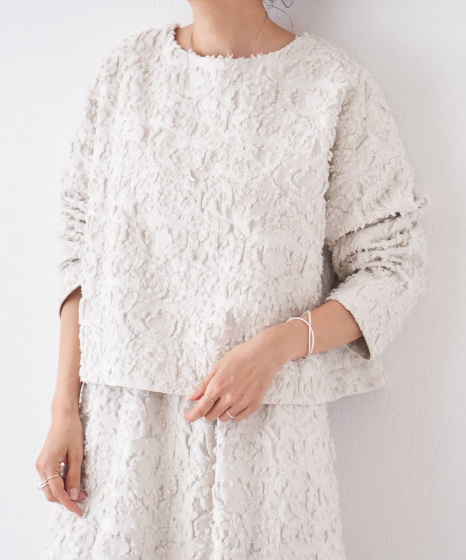 BEARDSLEY(ビアズリー) もこもこ花ジャガードプルオーバー《15 quinze》