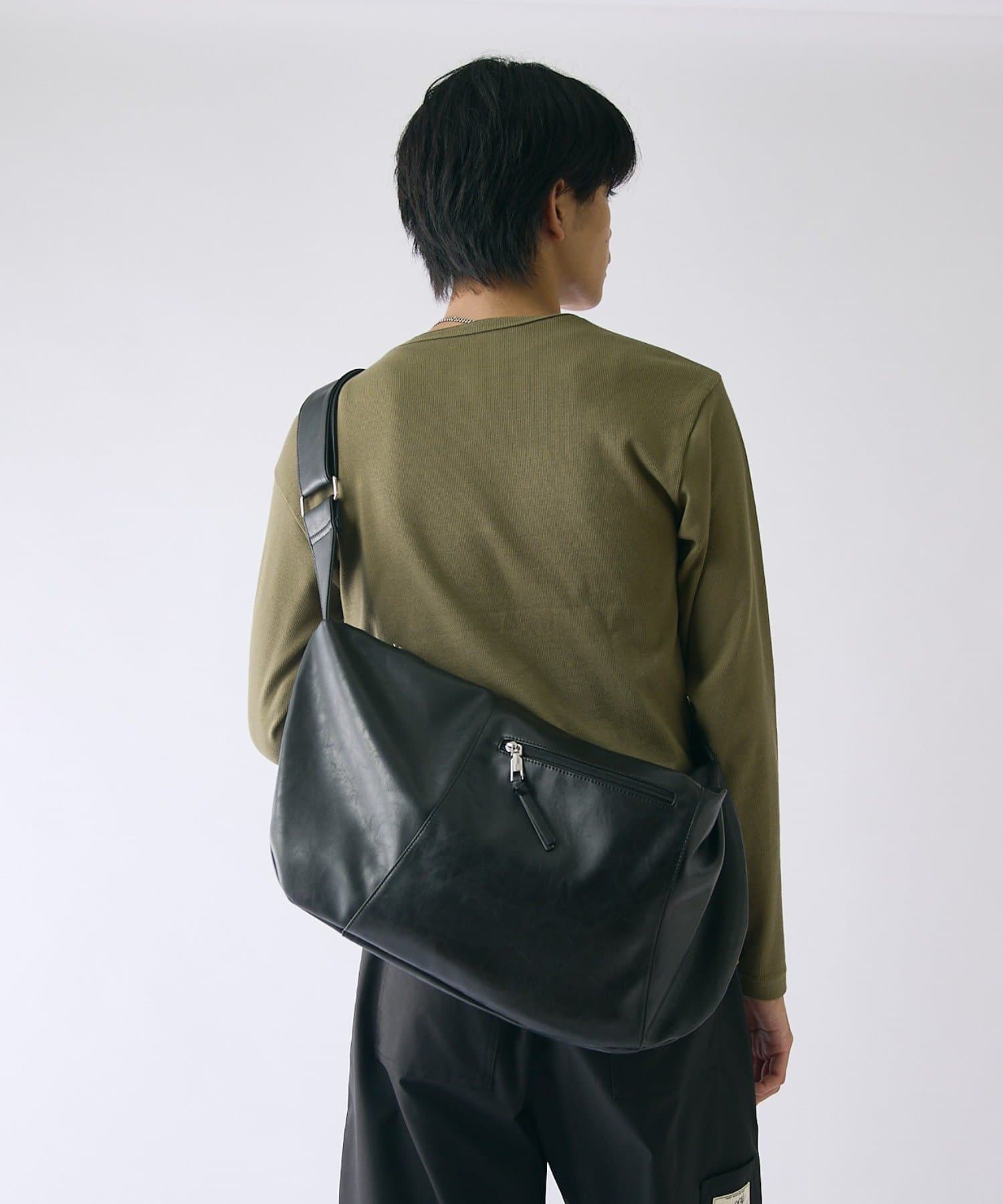 -goocy-(グーシー) オーバーパネルショルダーバッグ