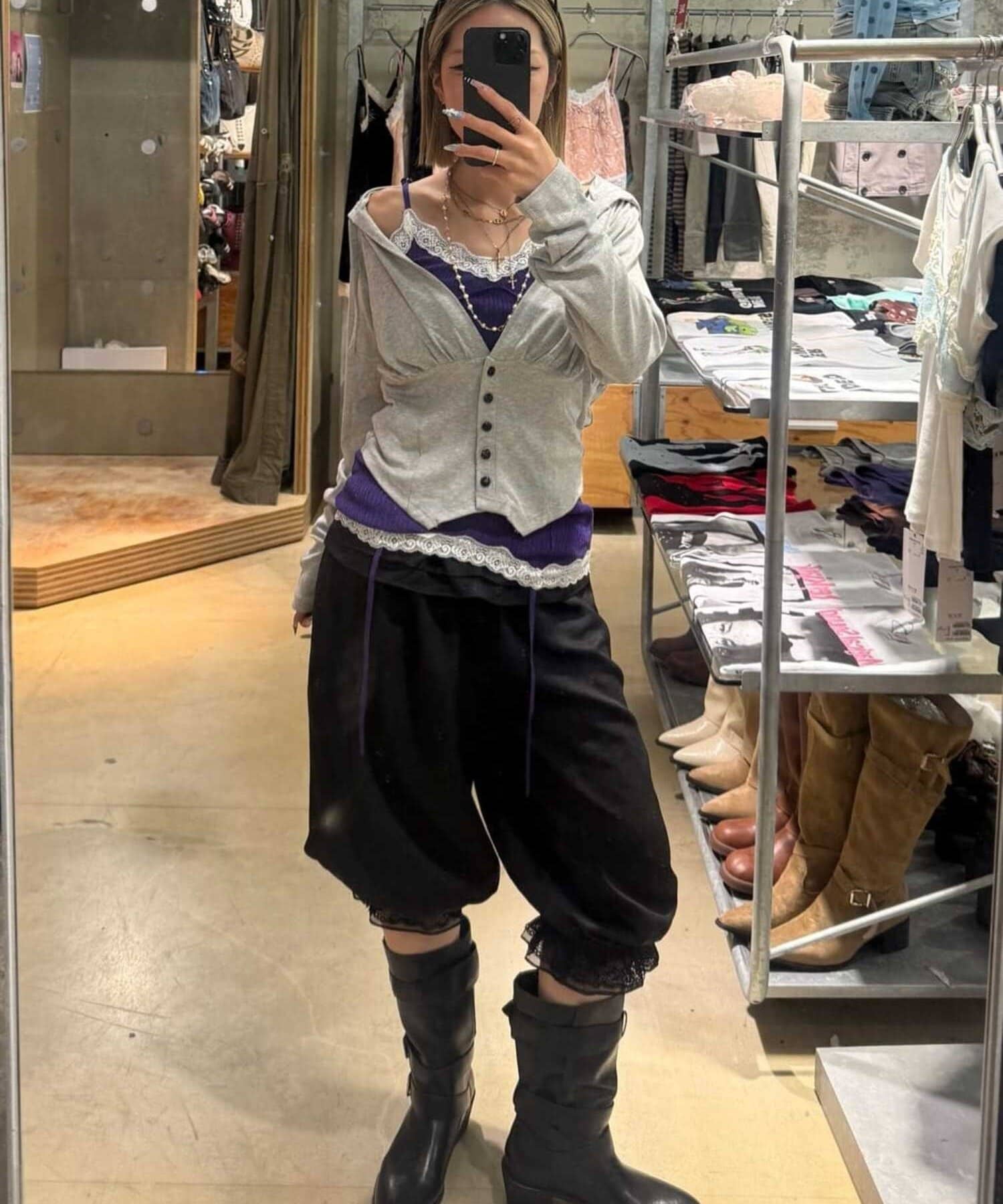 WHO’S WHO gallery(フーズフーギャラリー) 【26AW LOOK掲載品番】コルセットフーディ