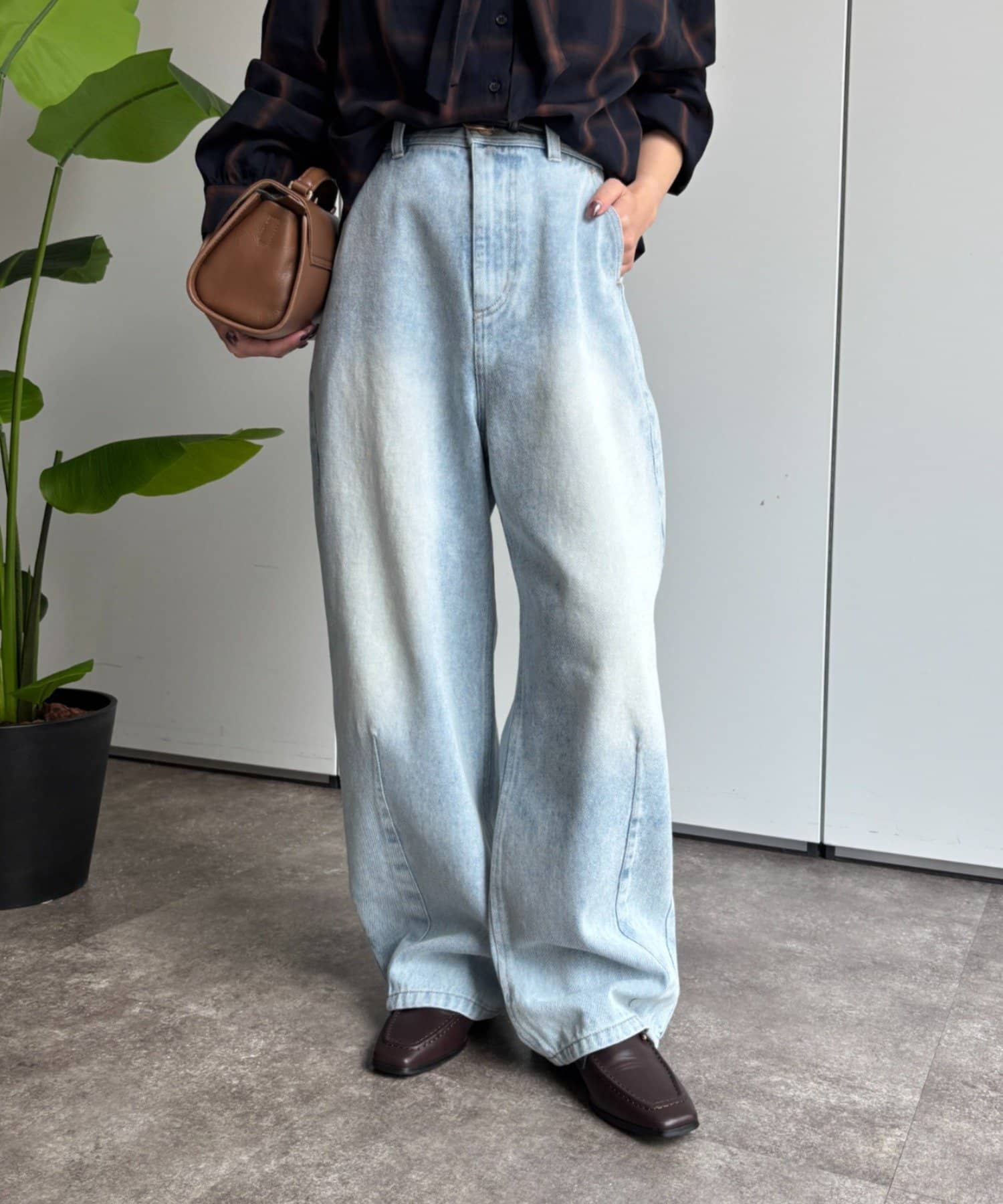Jena　espace merveilleux(ジェナ　エスパスメルヴェイユ) カーブデニムパンツ