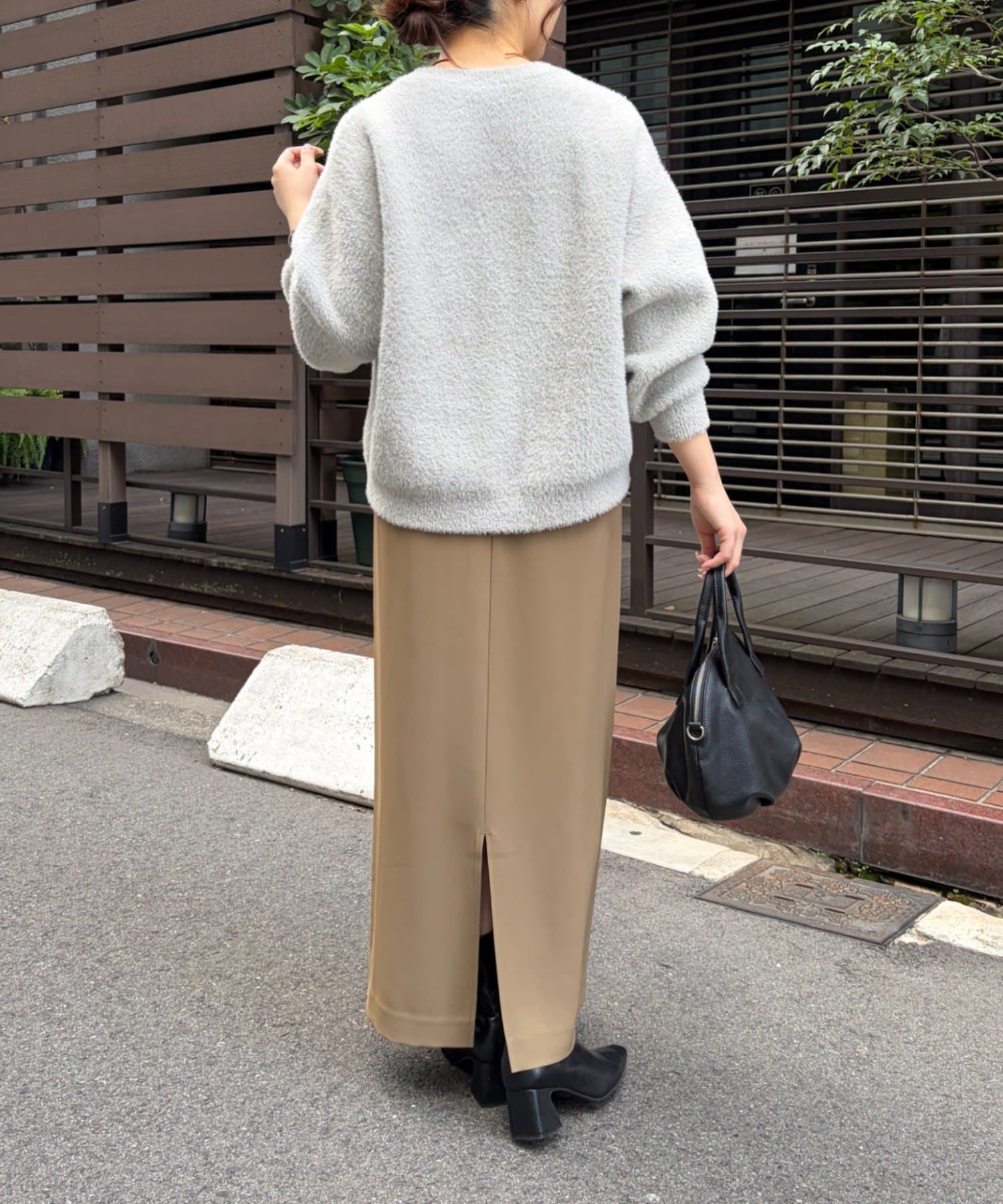 Jena　espace merveilleux(ジェナ　エスパスメルヴェイユ) ラメフェザーソフトニット
