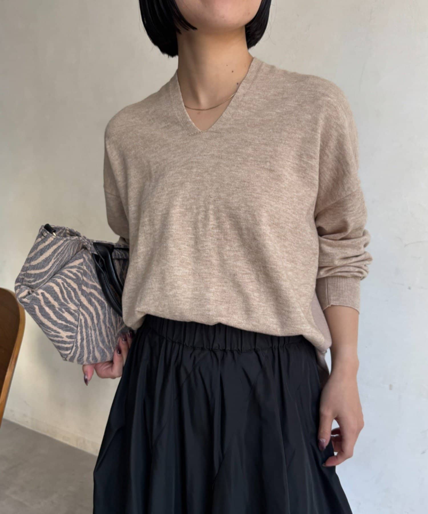 Jena　espace merveilleux(ジェナ　エスパスメルヴェイユ) 【大人ベーシック】微配Vネックニット